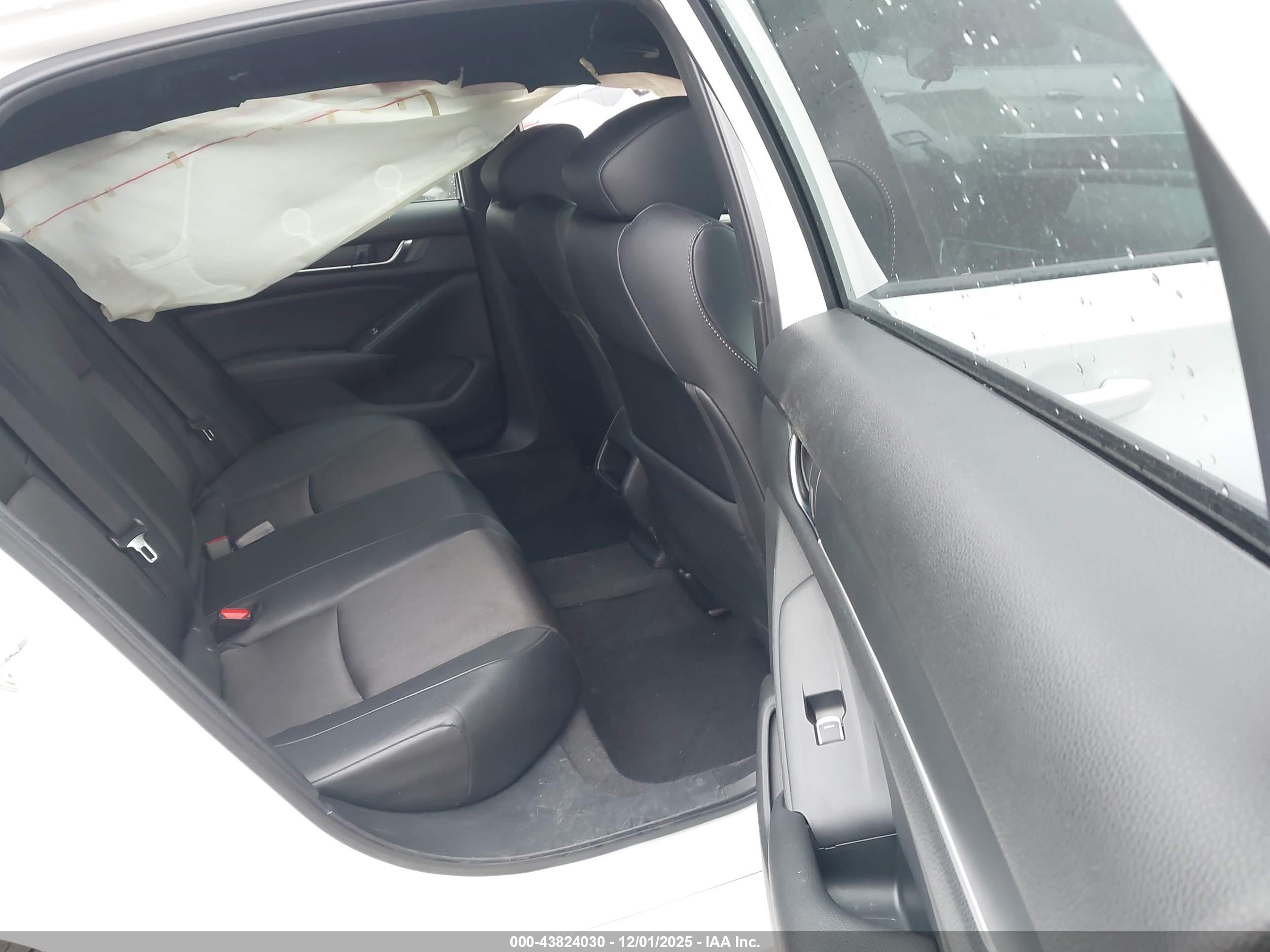 HONDA ACCORD image 8