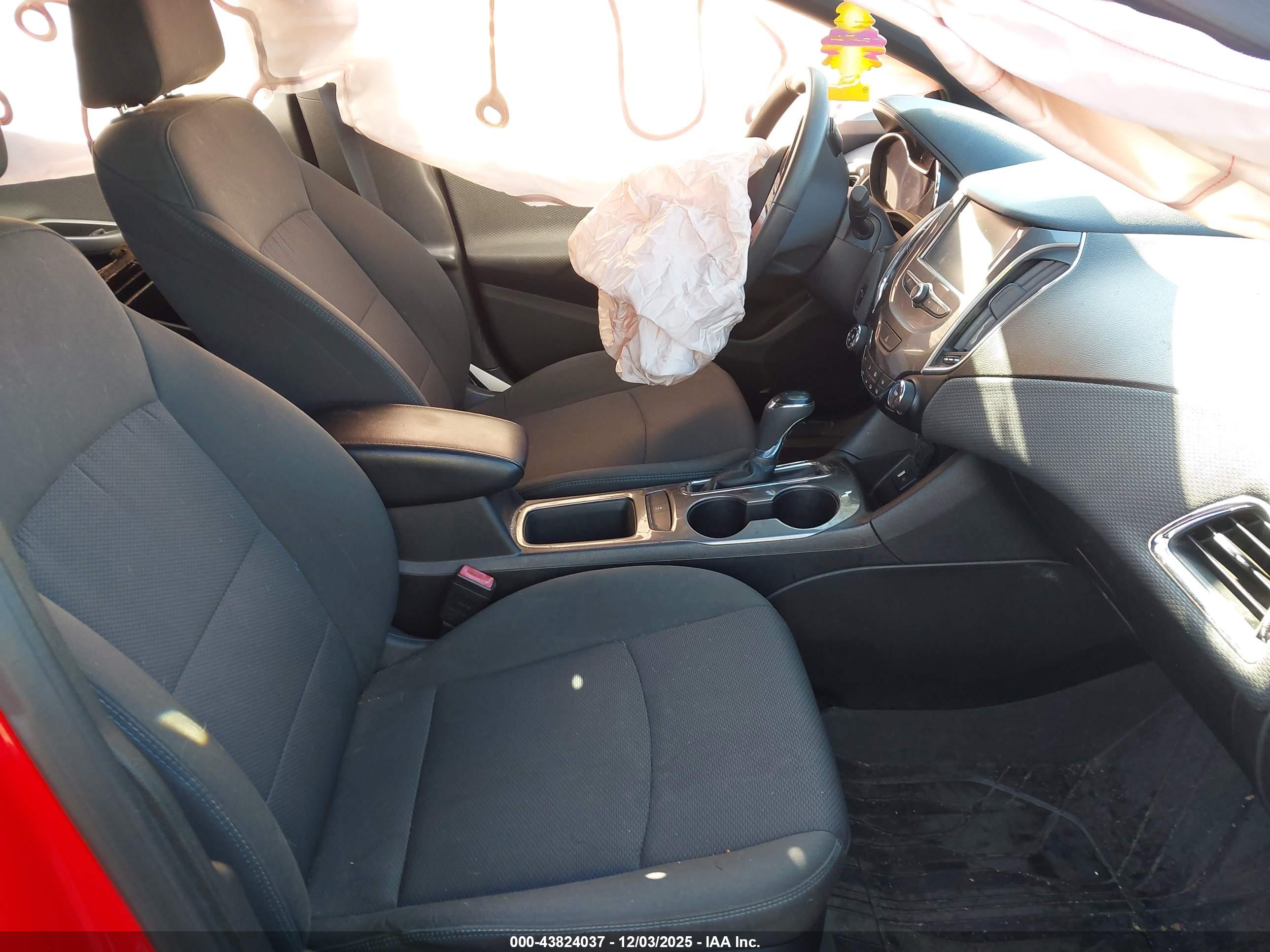 CHEVROLET CRUZE image 5