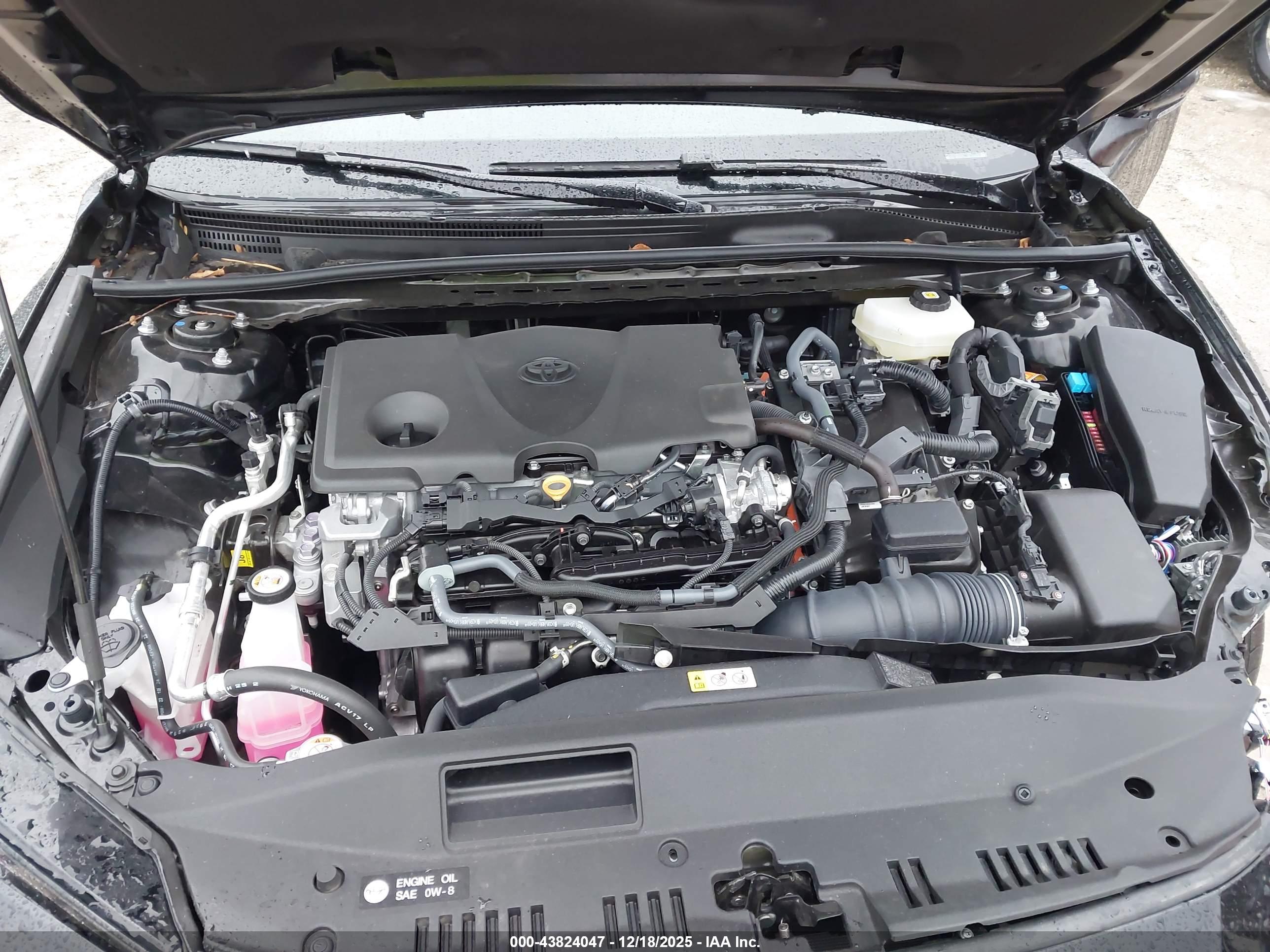 TOYOTA CAMRY image 10