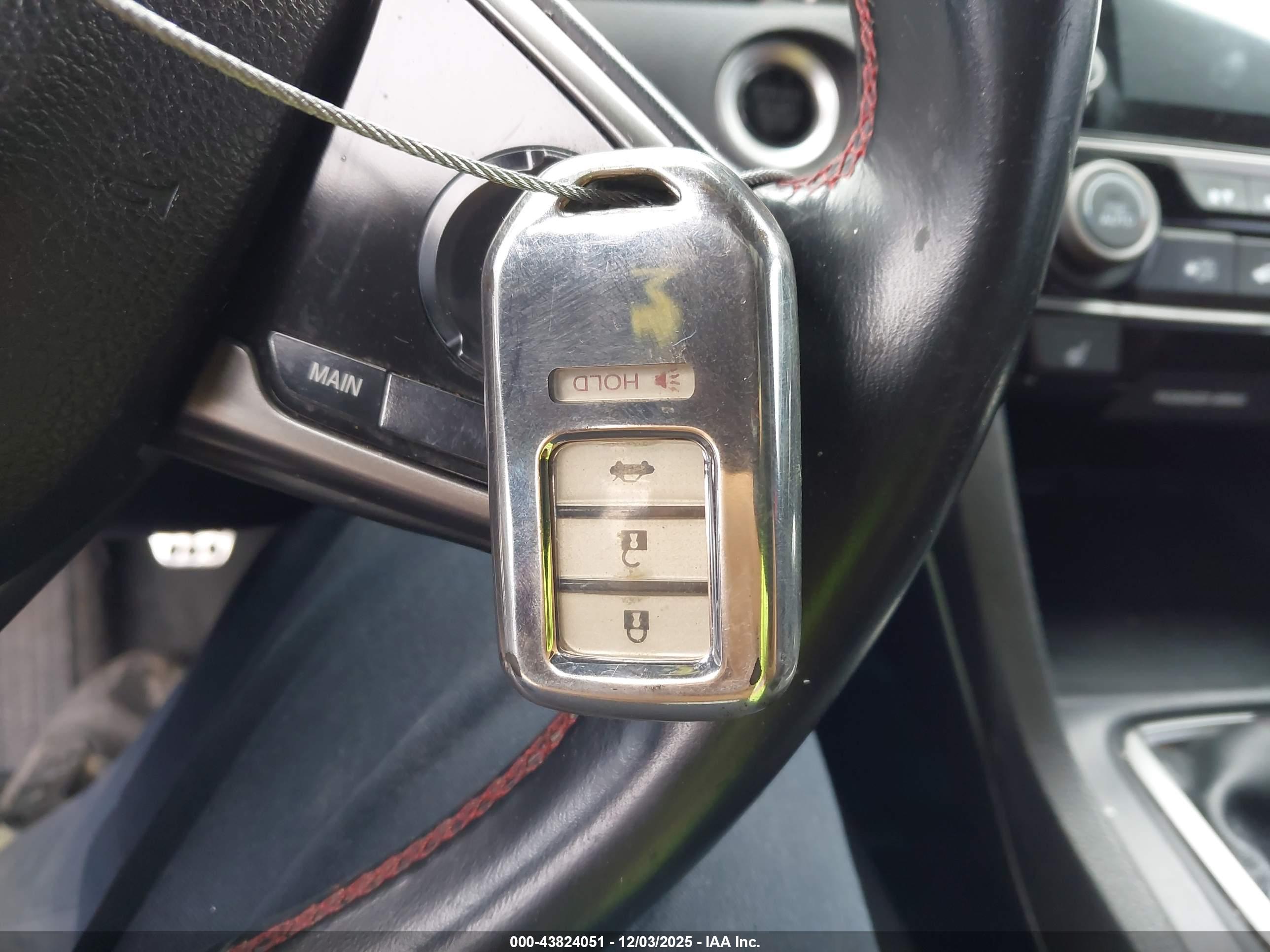HONDA CIVIC image 11