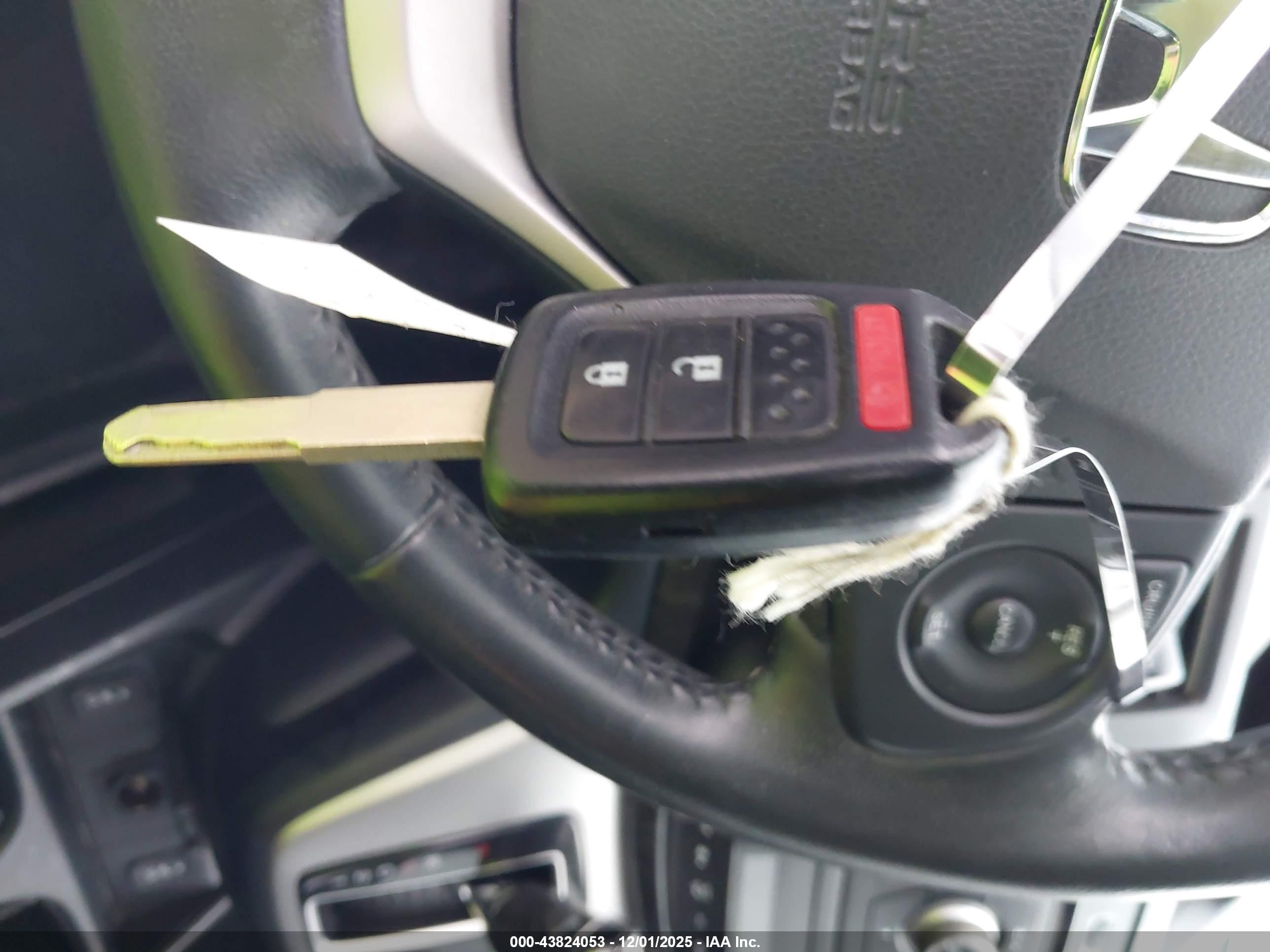 HONDA CR-V image 11