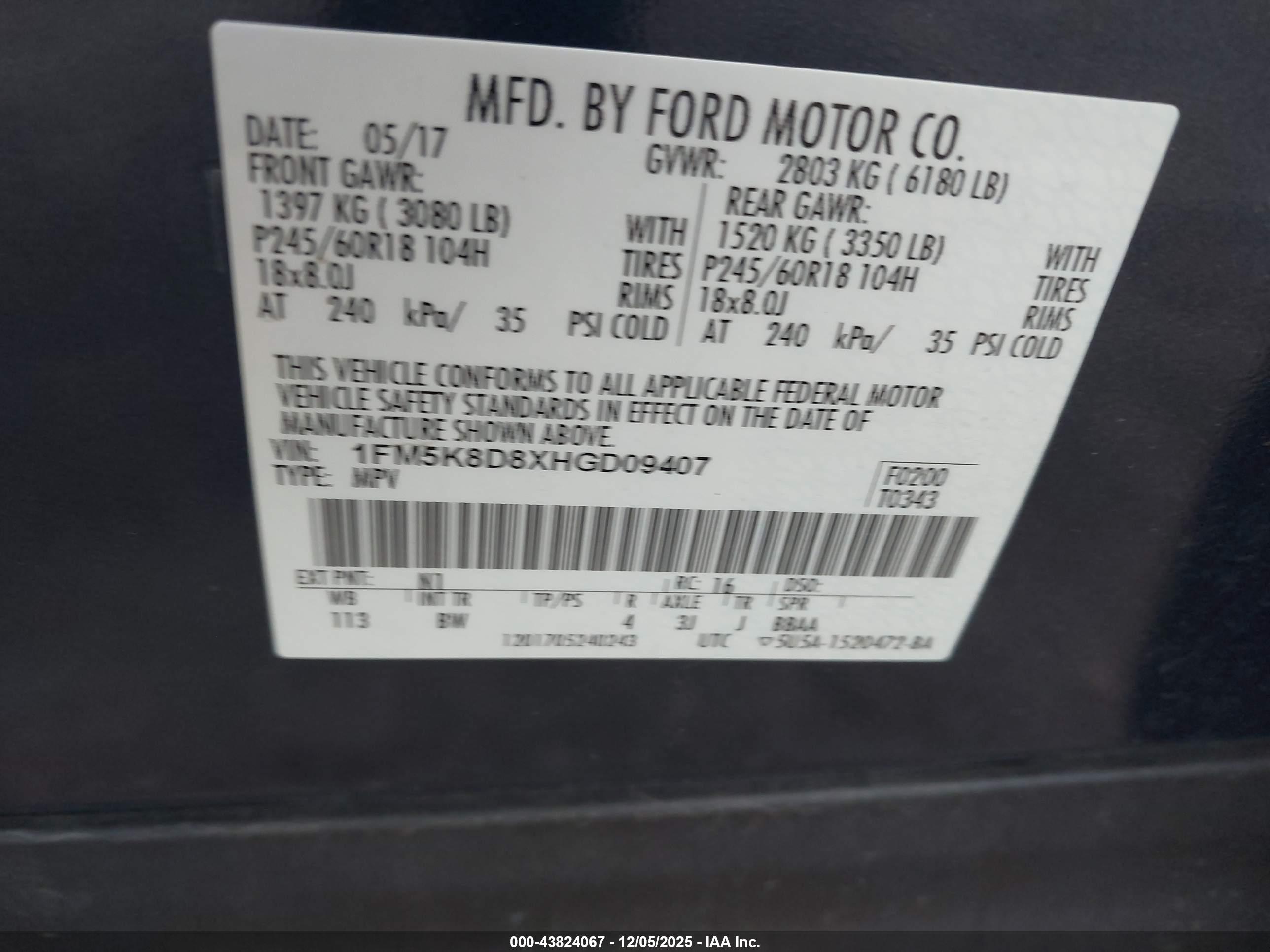 FORD EXPLORER image 9