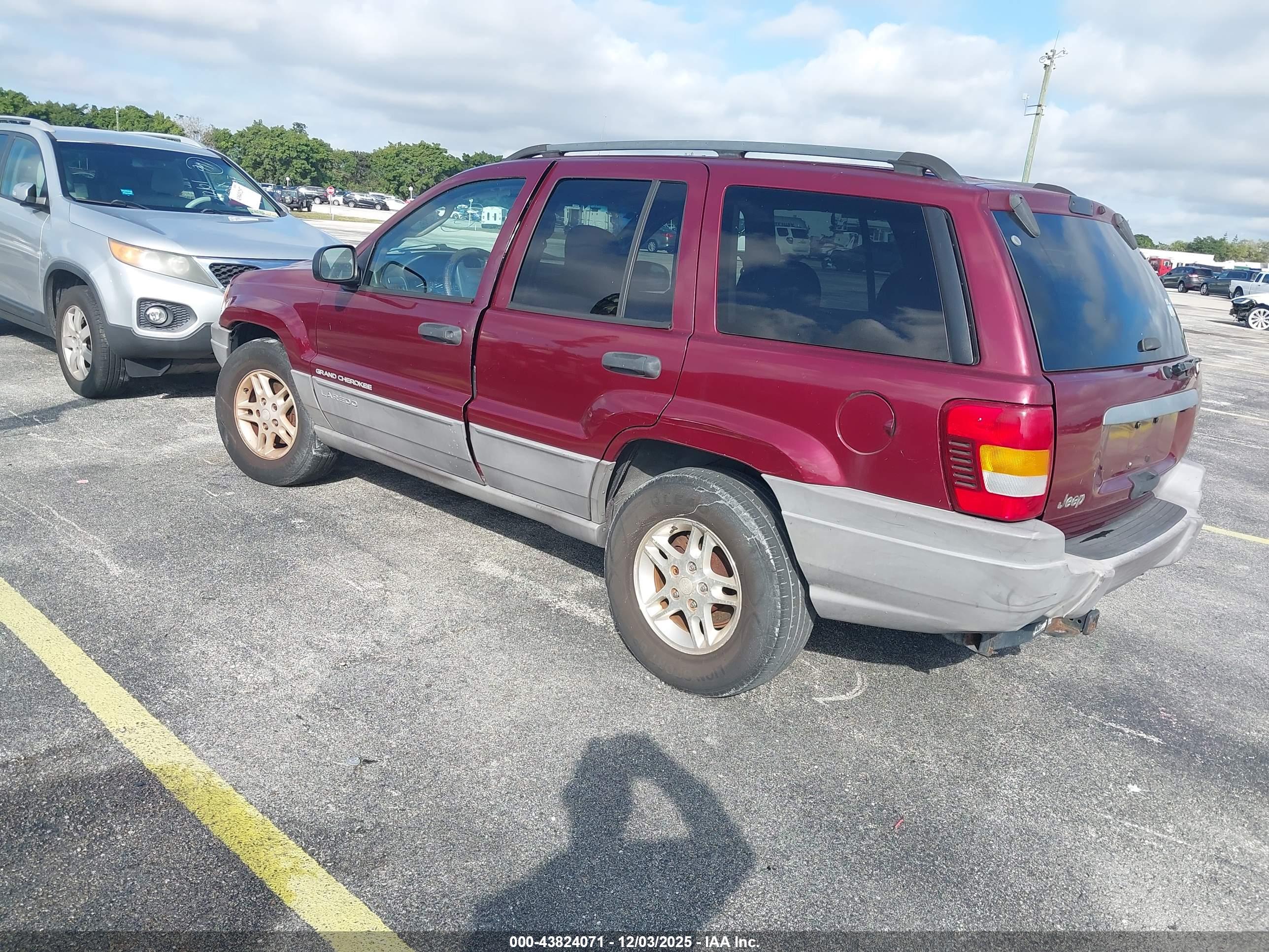JEEP GRAND image 3