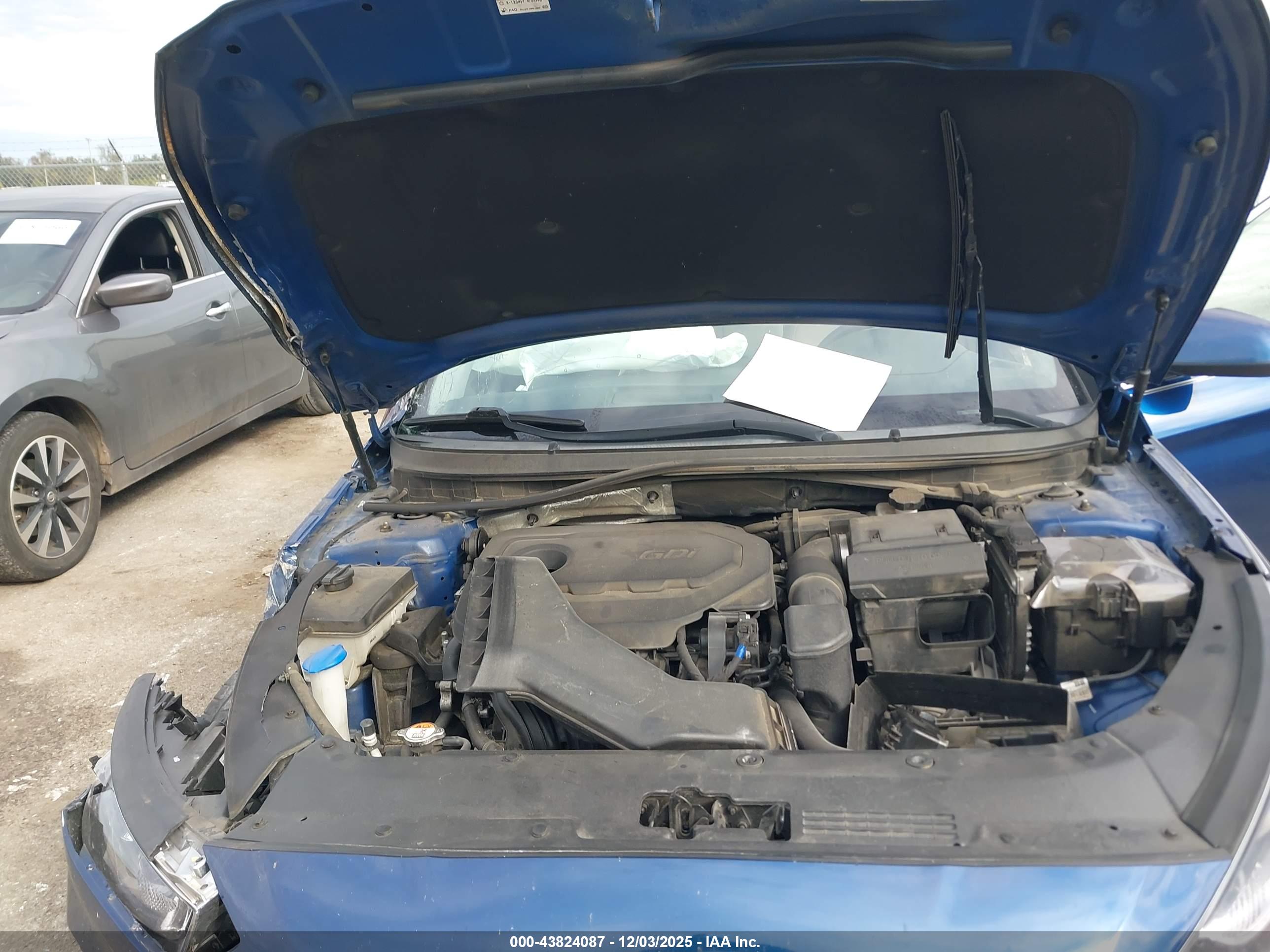 HYUNDAI SONATA image 10