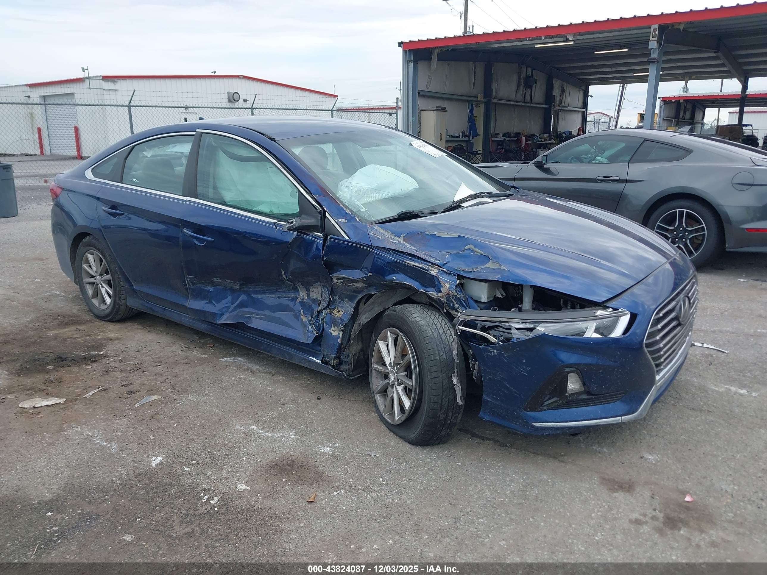 HYUNDAI SONATA image 6