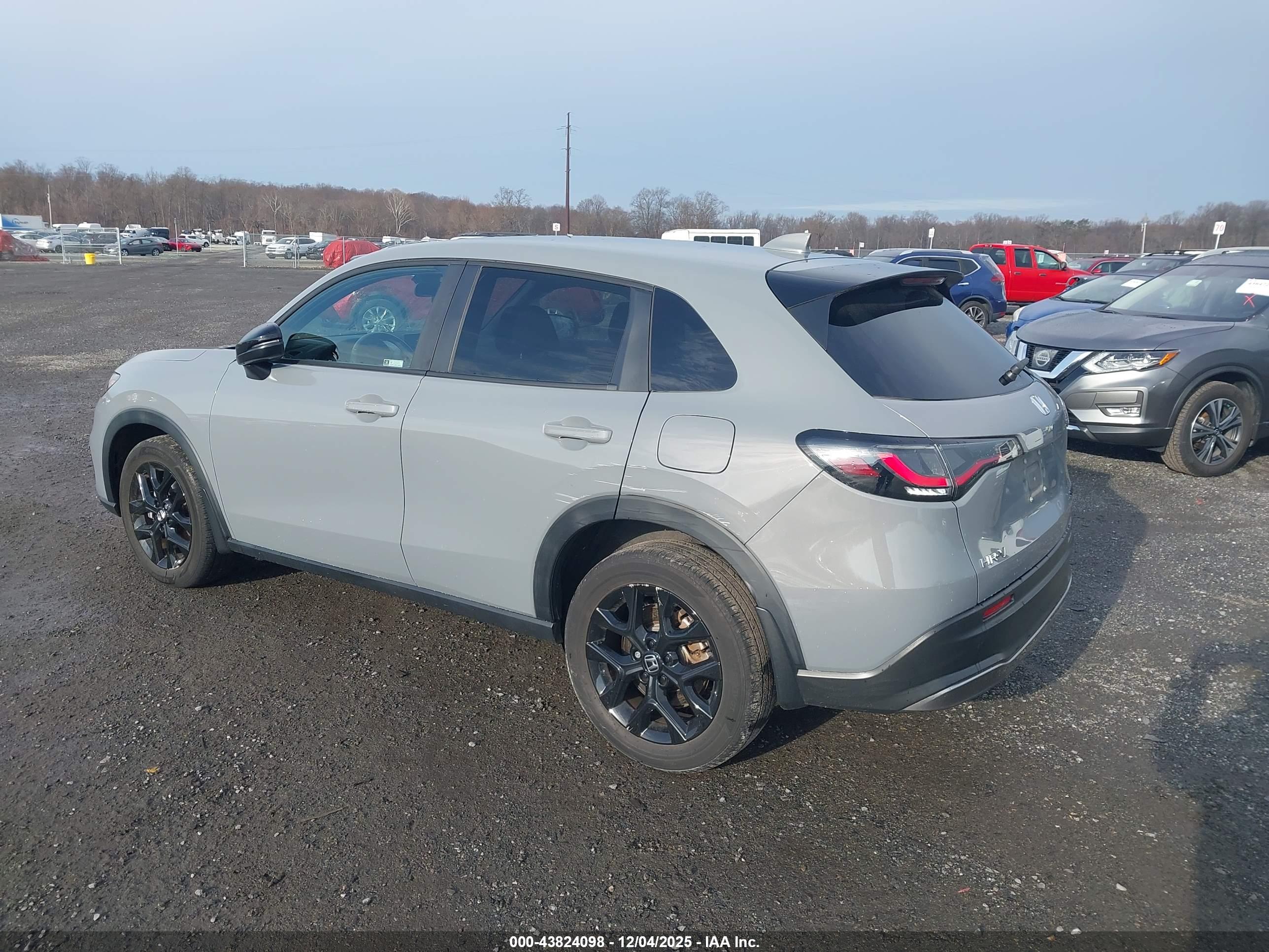 HONDA HR-V image 3