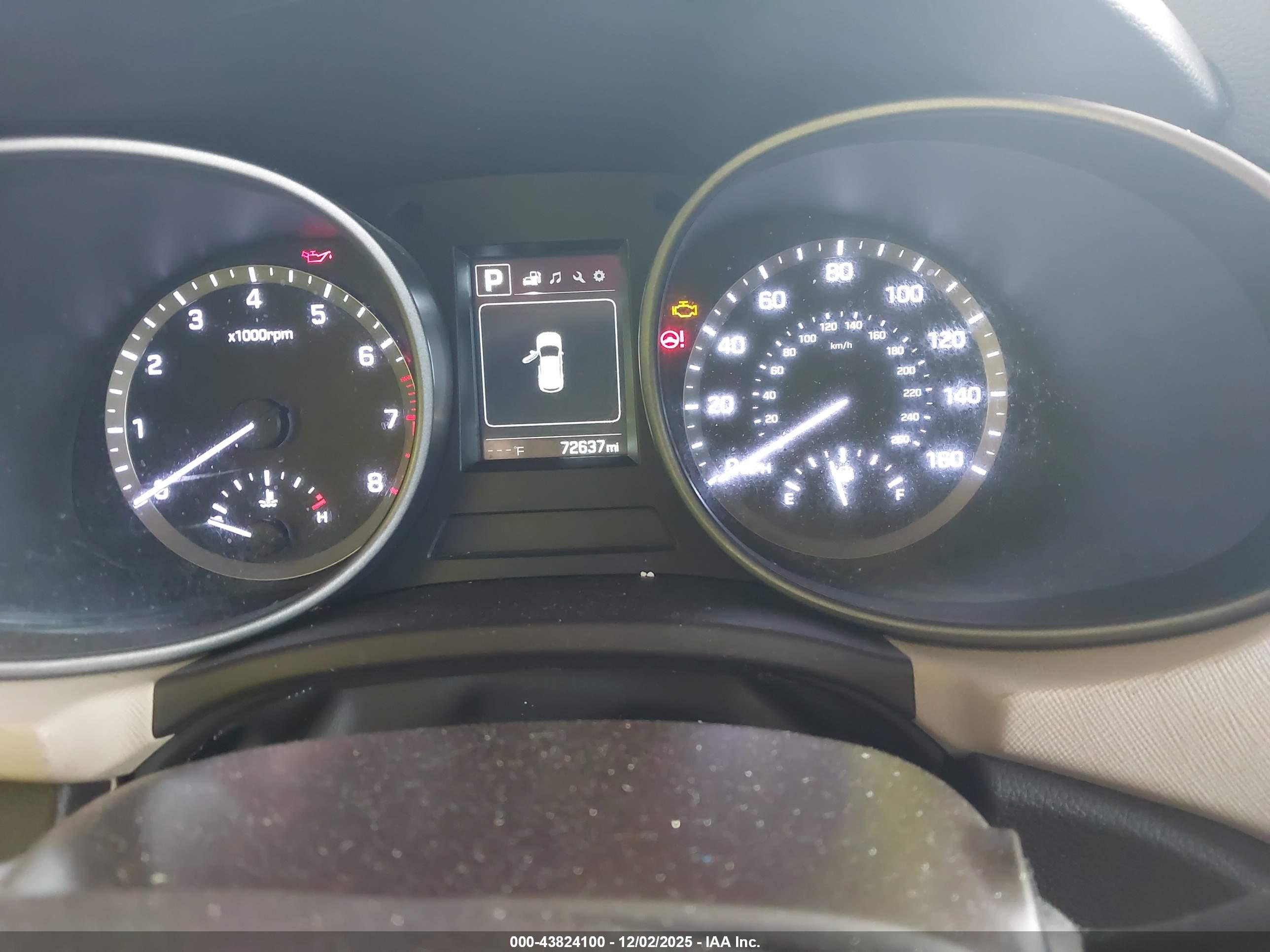 HYUNDAI SANTA image 7