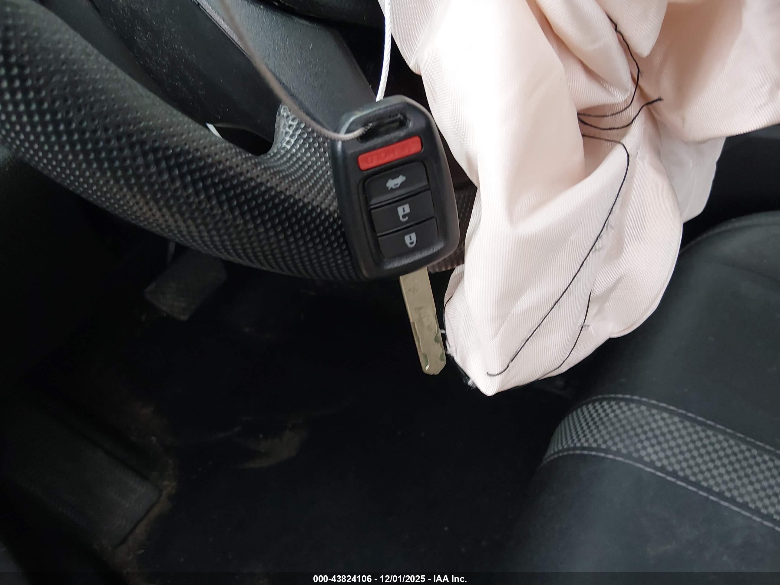 HONDA CIVIC image 11