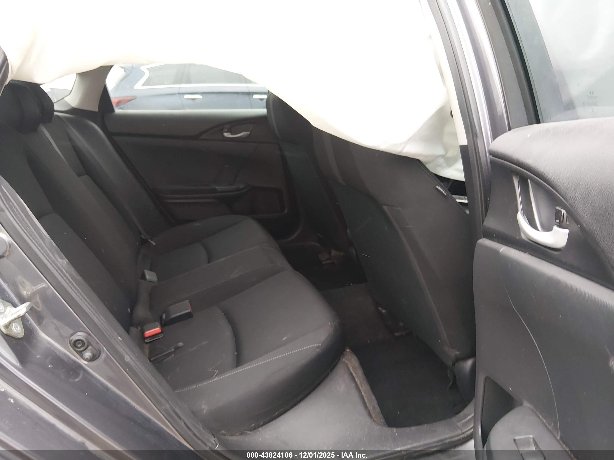 HONDA CIVIC image 8