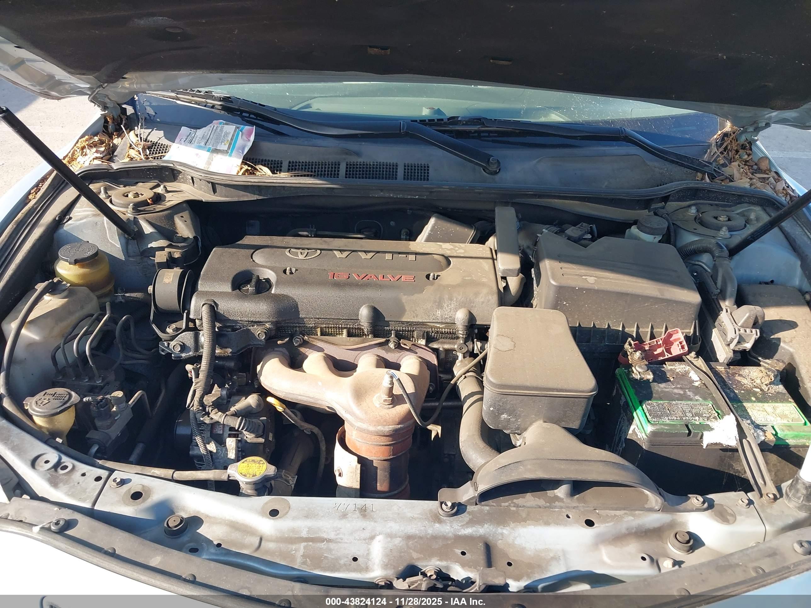 TOYOTA CAMRY image 10