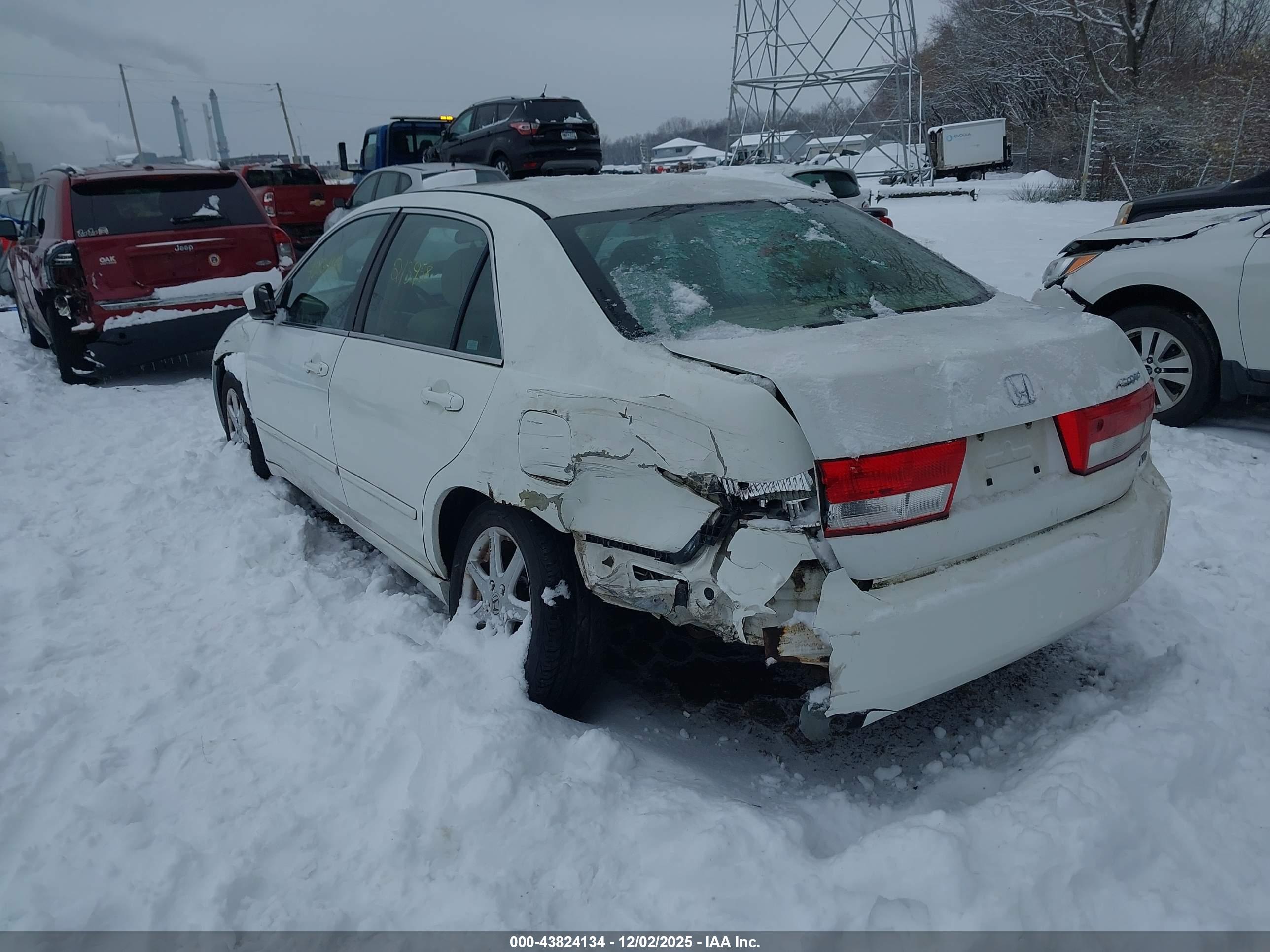 HONDA ACCORD image 3