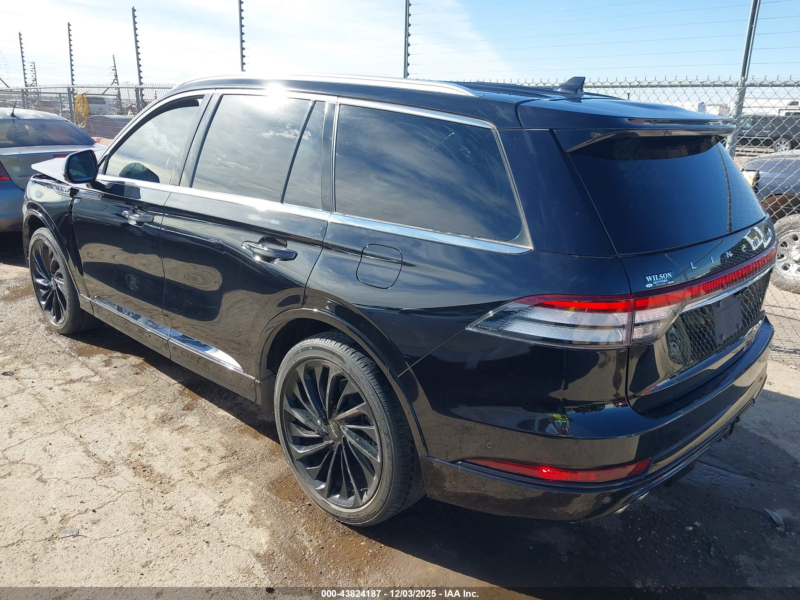 LINCOLN AVIATOR image 3