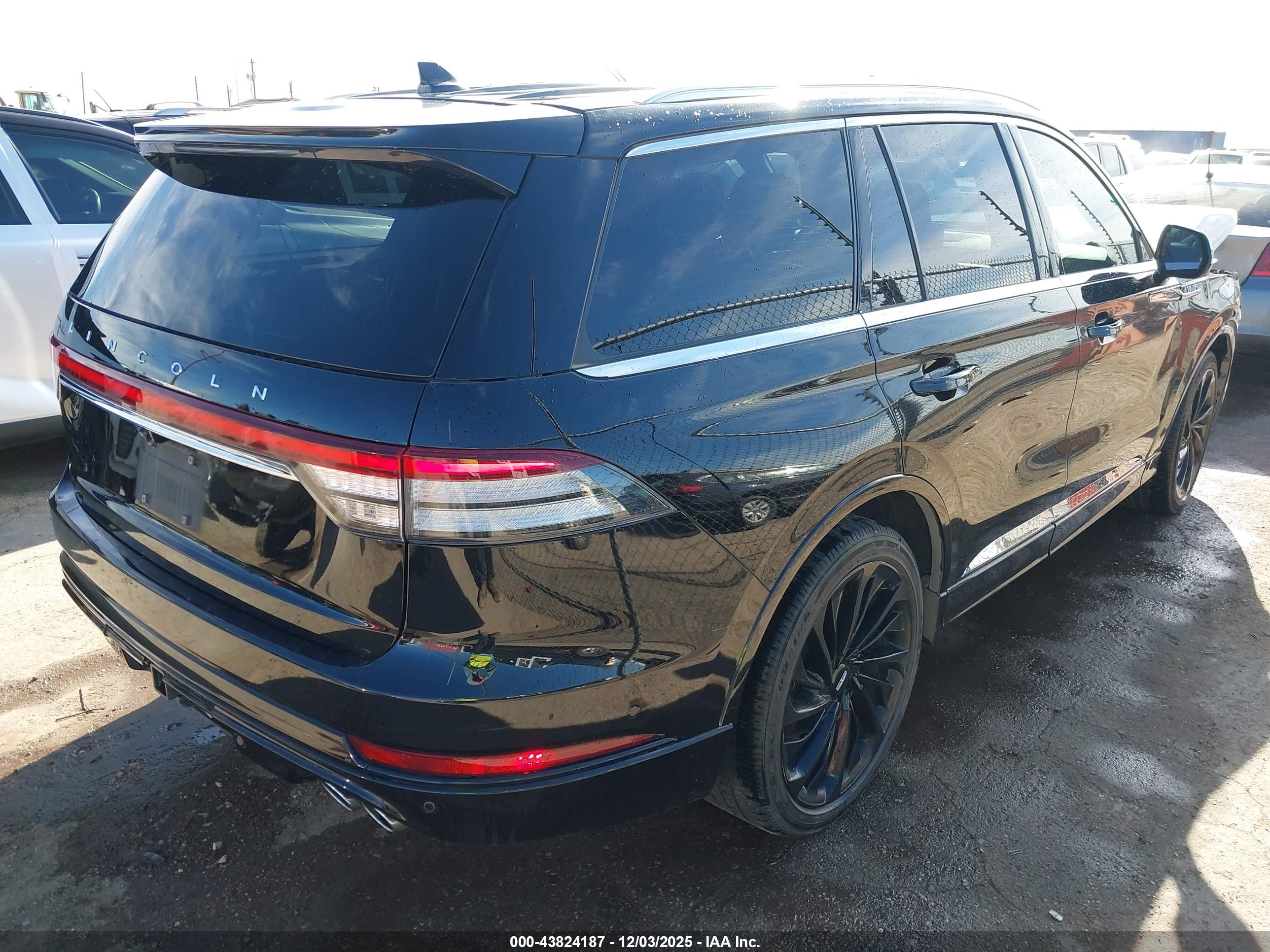 LINCOLN AVIATOR image 4