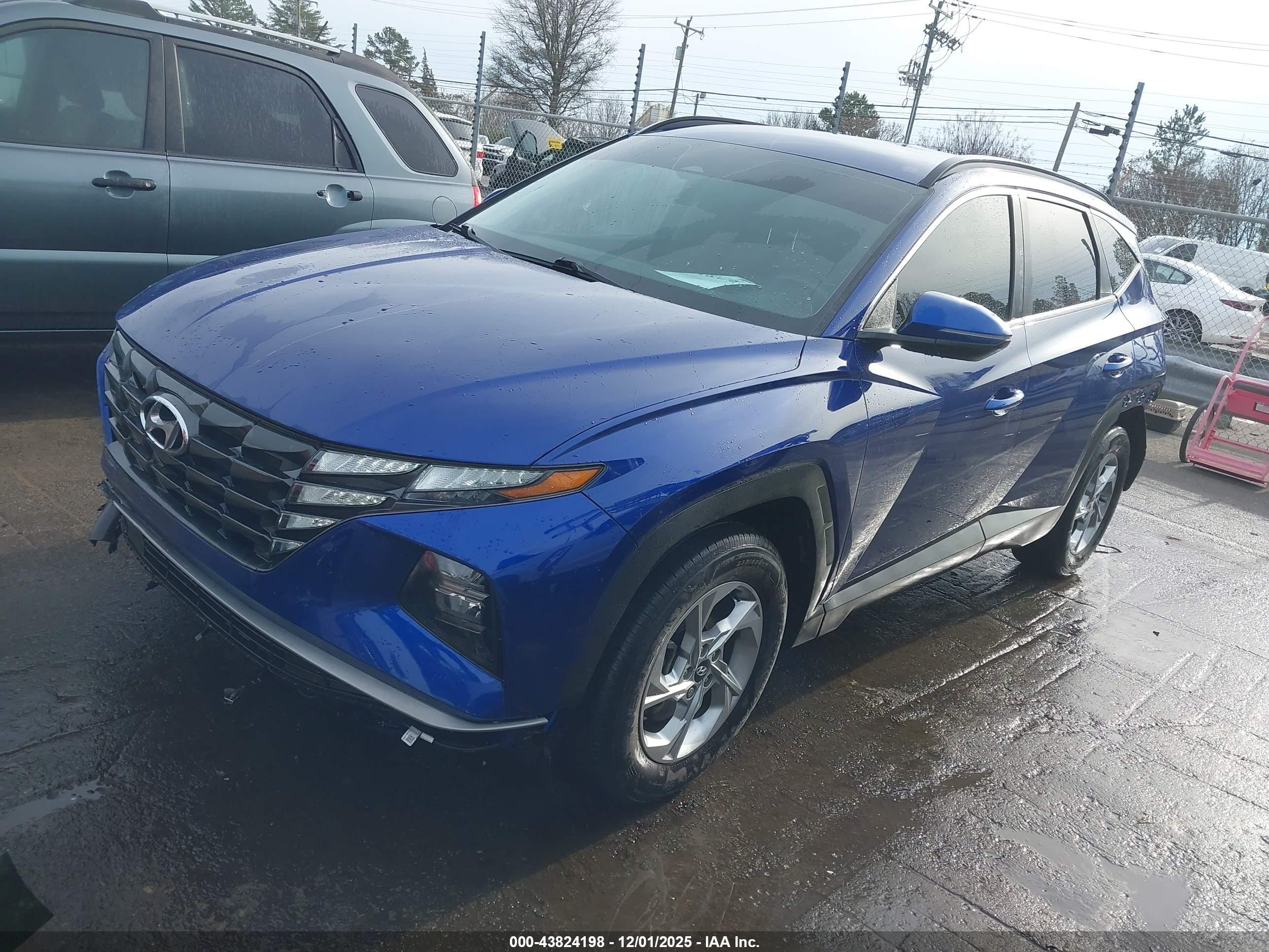 HYUNDAI TUCSON image 2