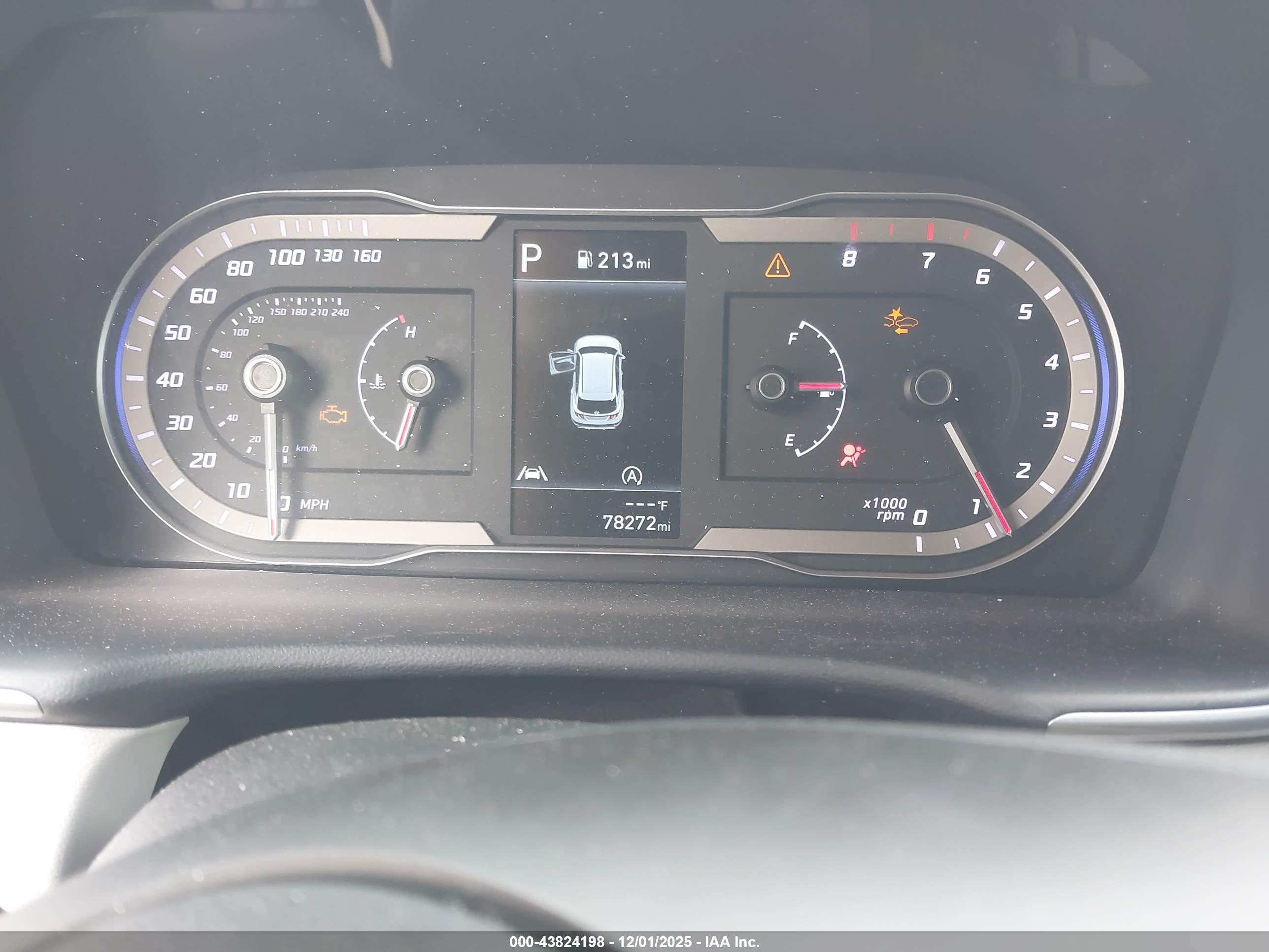 HYUNDAI TUCSON image 7
