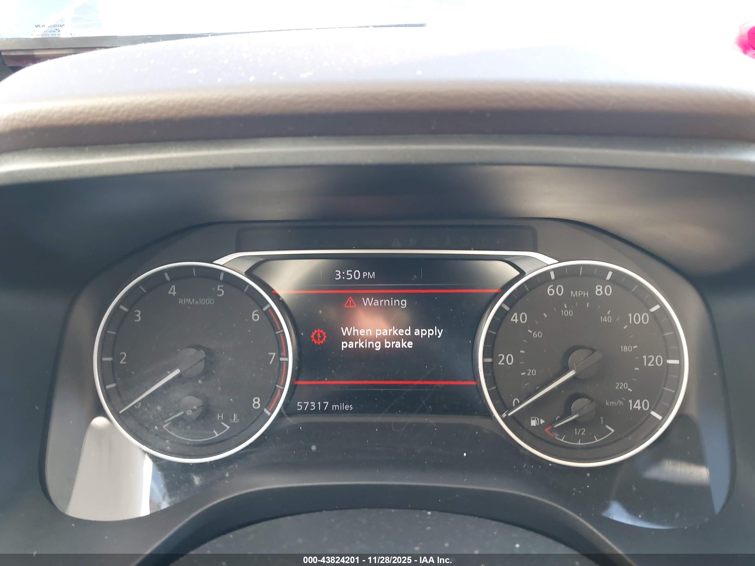 NISSAN ROGUE image 7