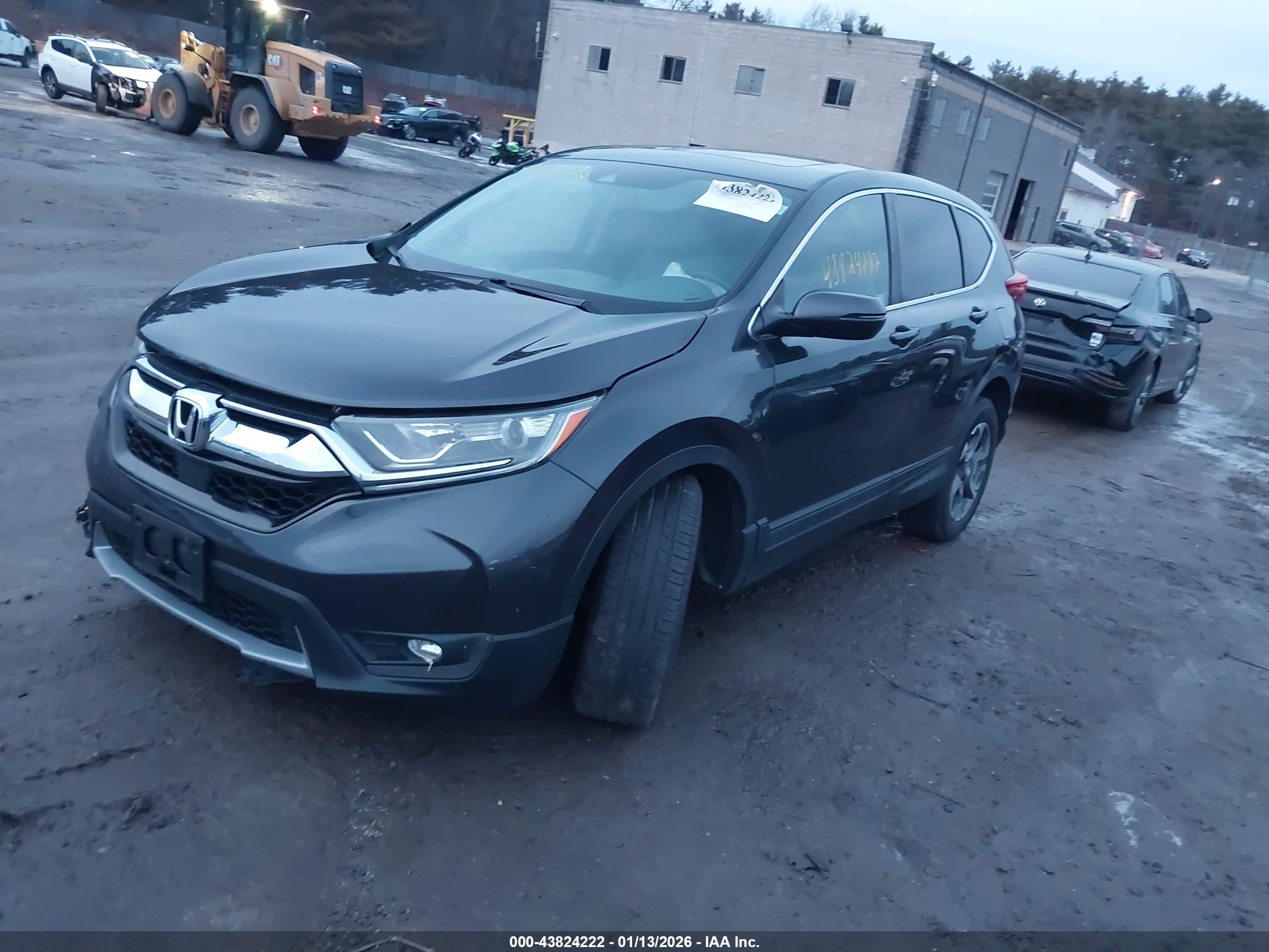 HONDA CR-V image 2