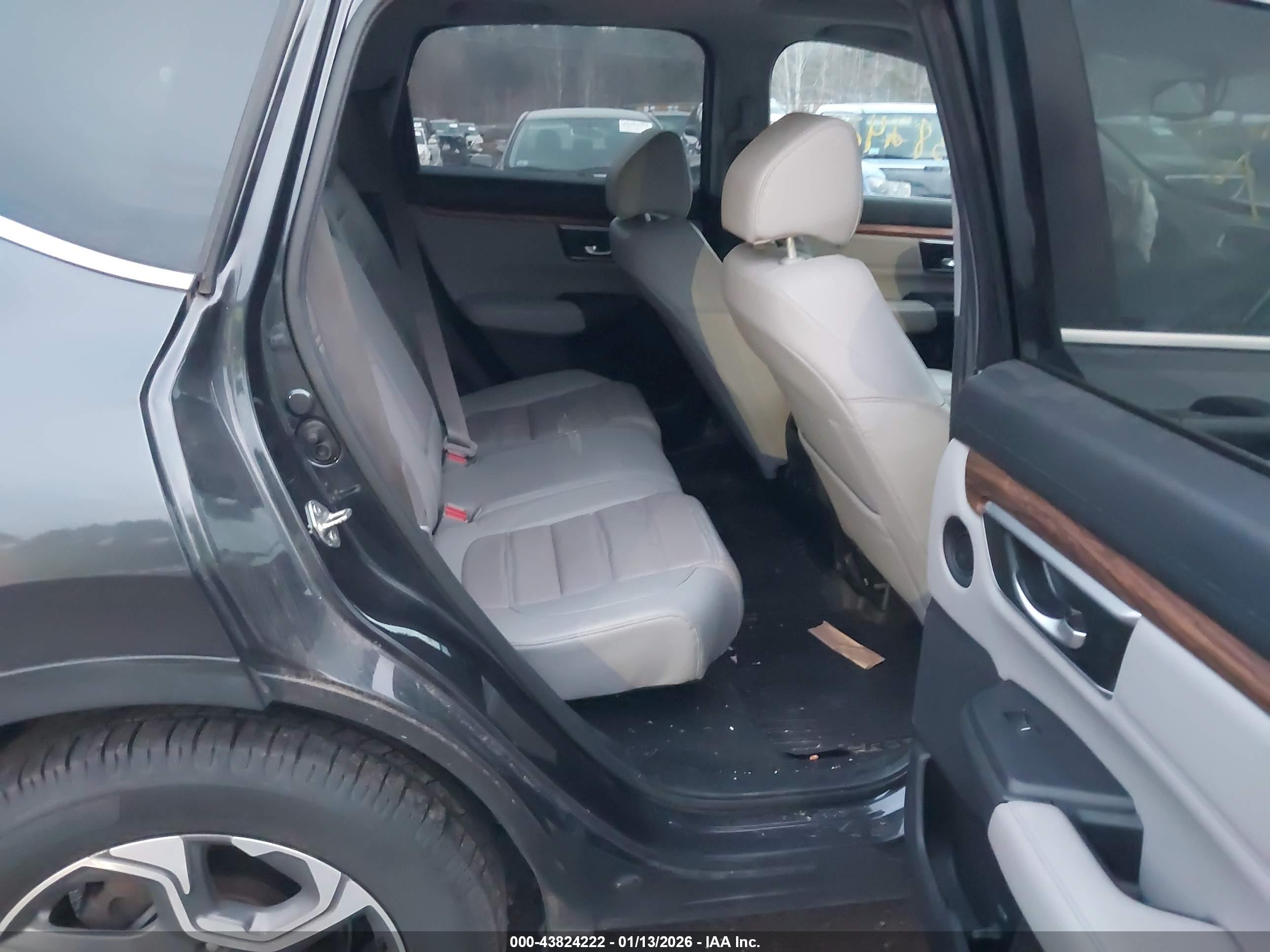 HONDA CR-V image 8