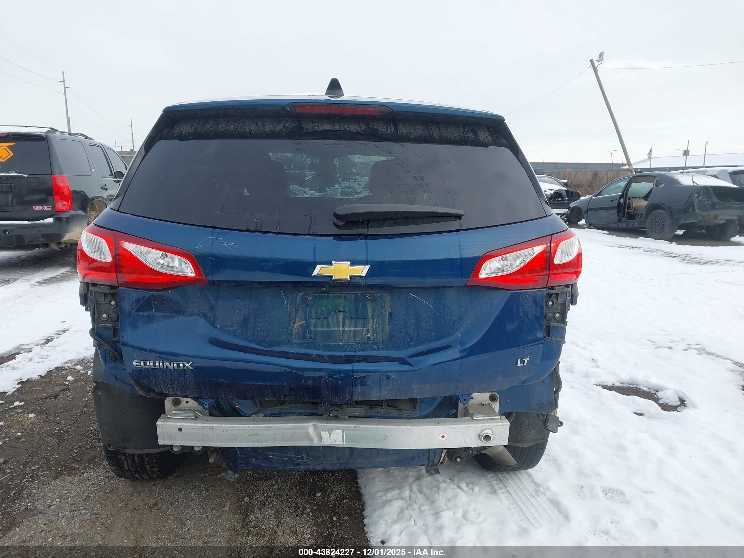 CHEVROLET EQUINOX image 6