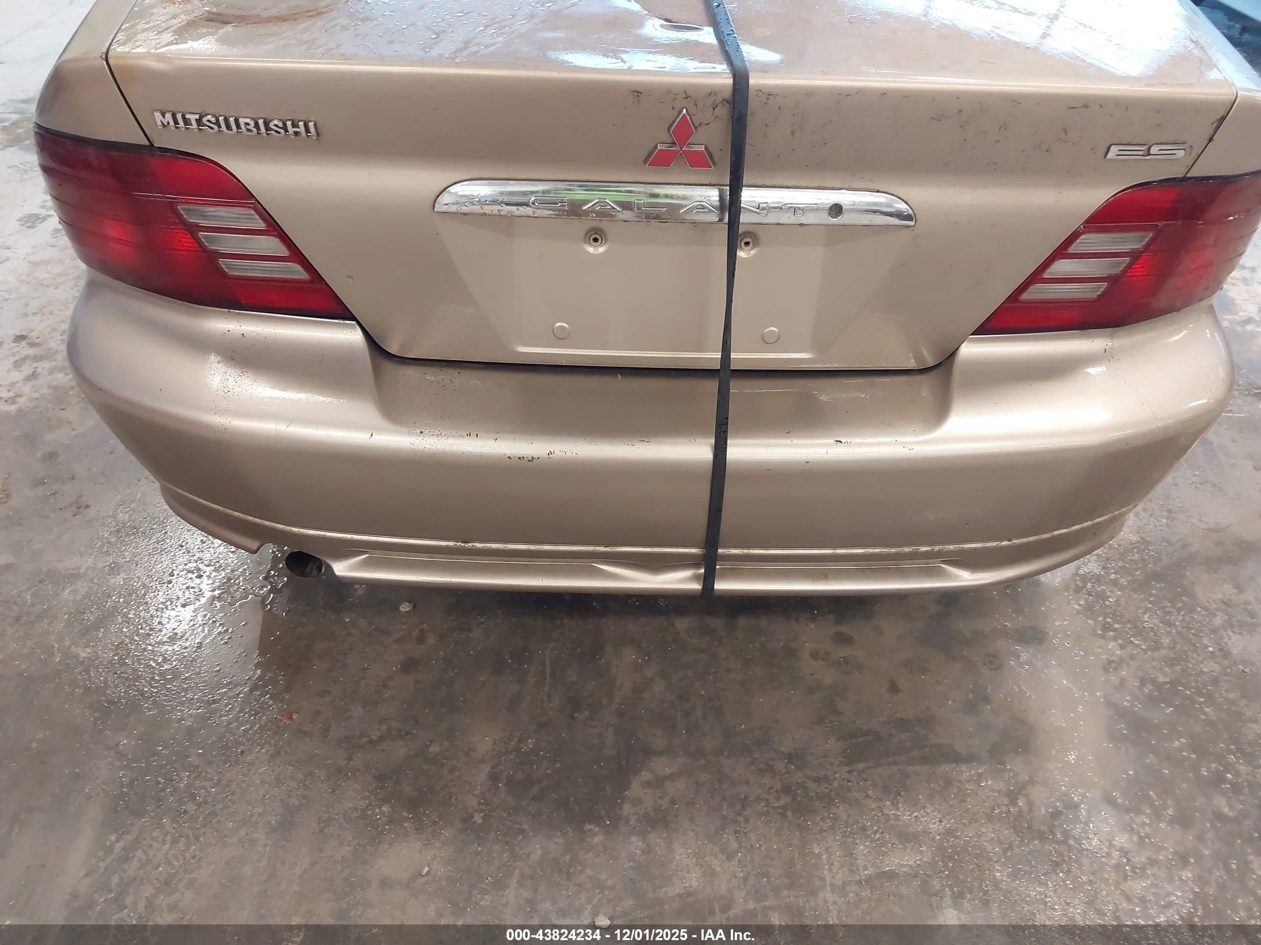 MITSUBISHI GALANT image 6