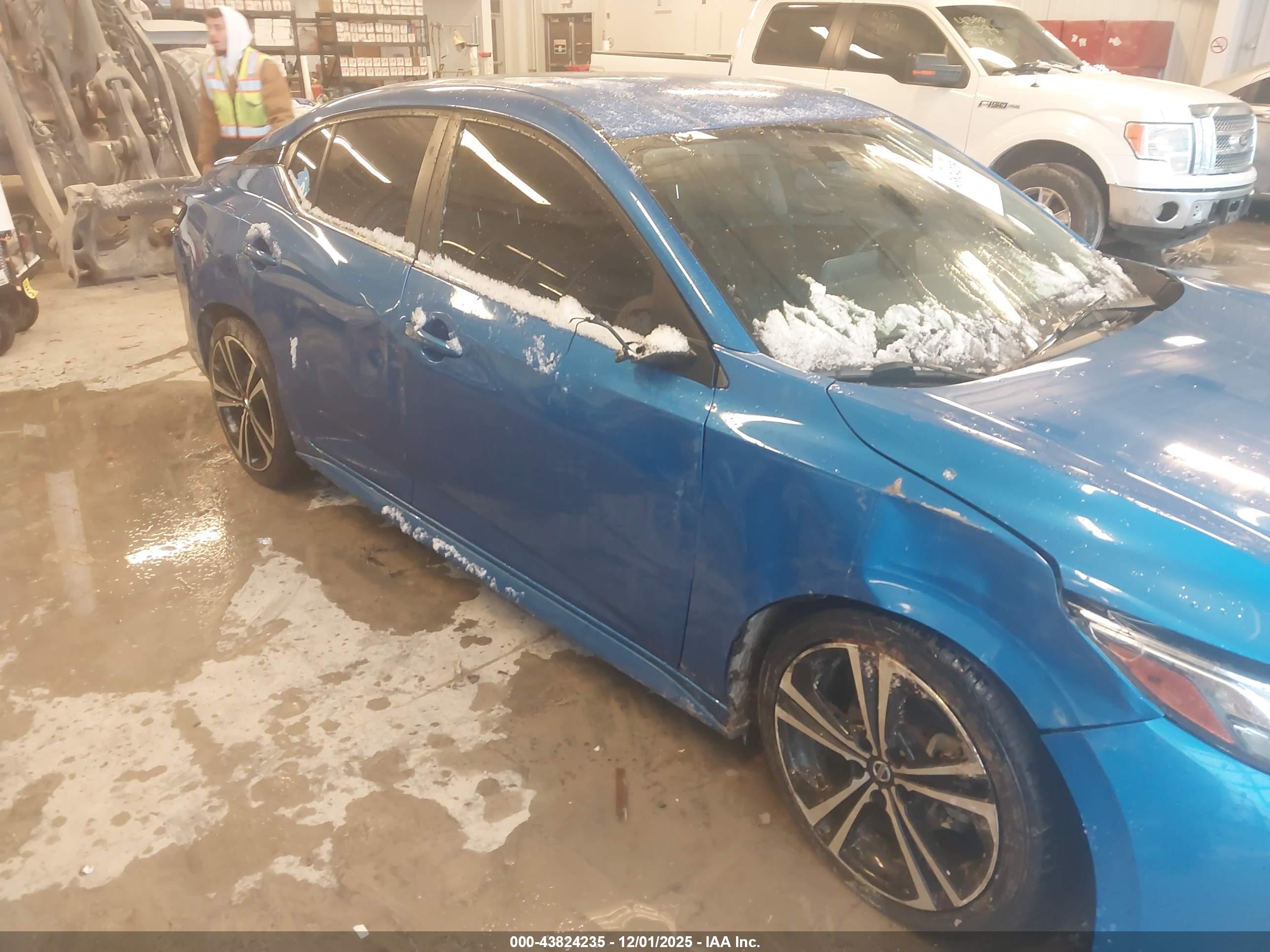 NISSAN SENTRA image 6