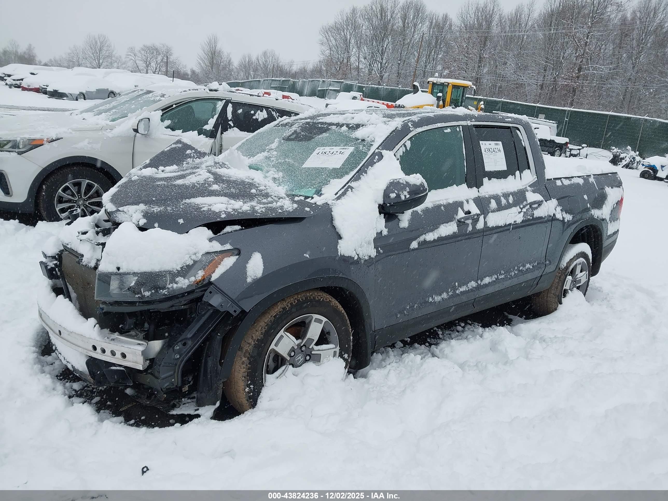 HONDA RIDGELINE image 2