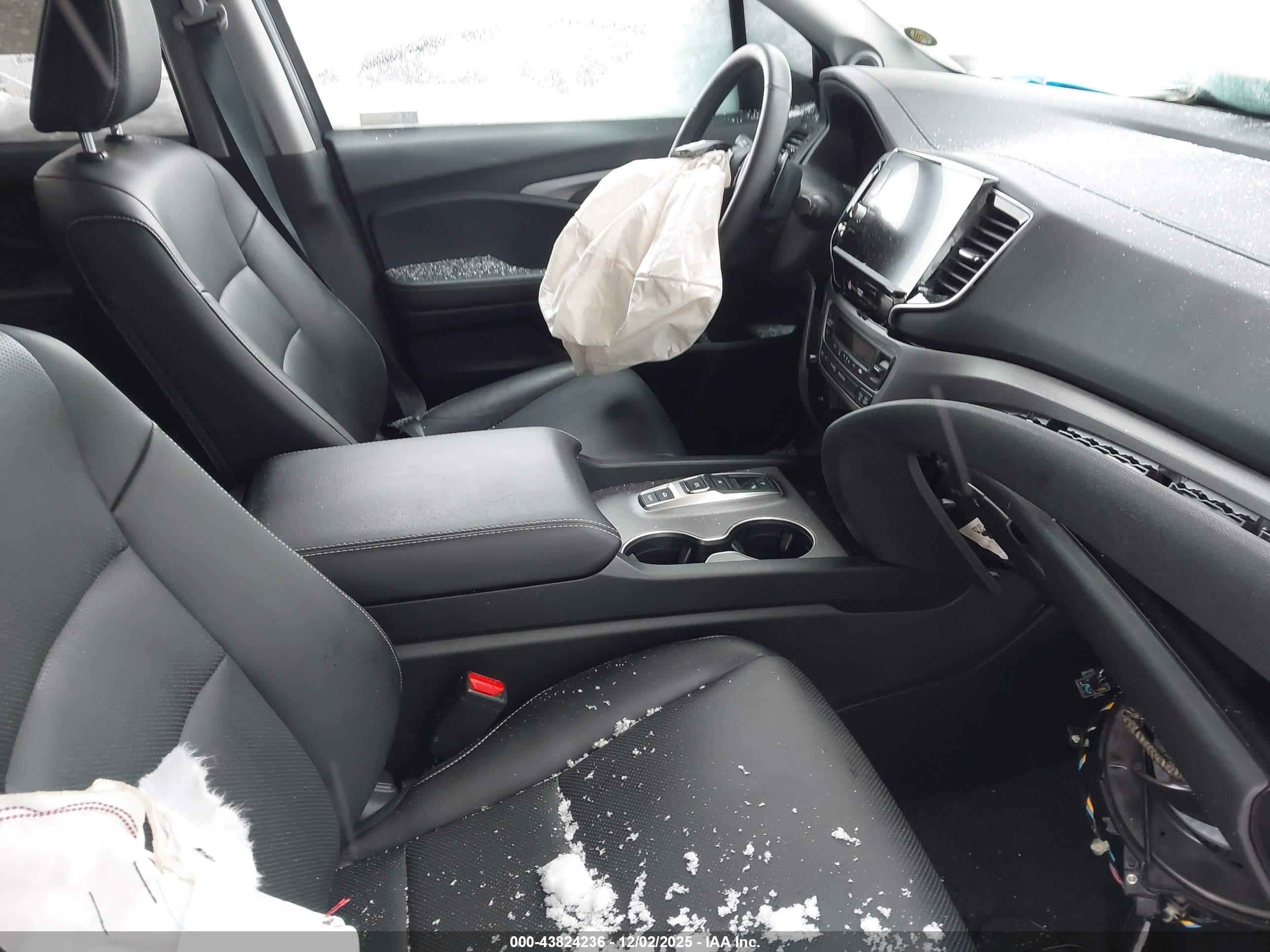 HONDA RIDGELINE image 5