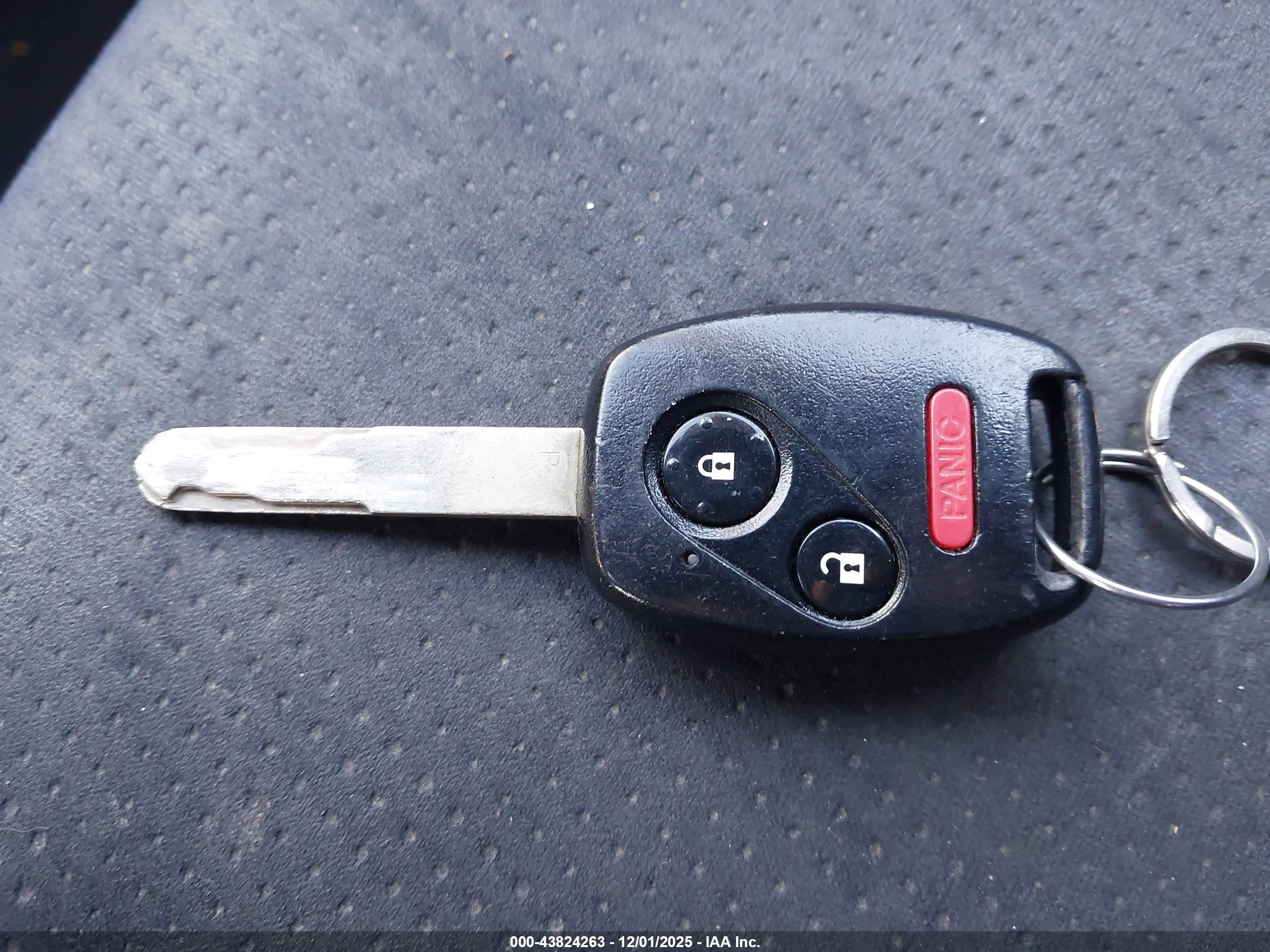 HONDA CR-V image 11