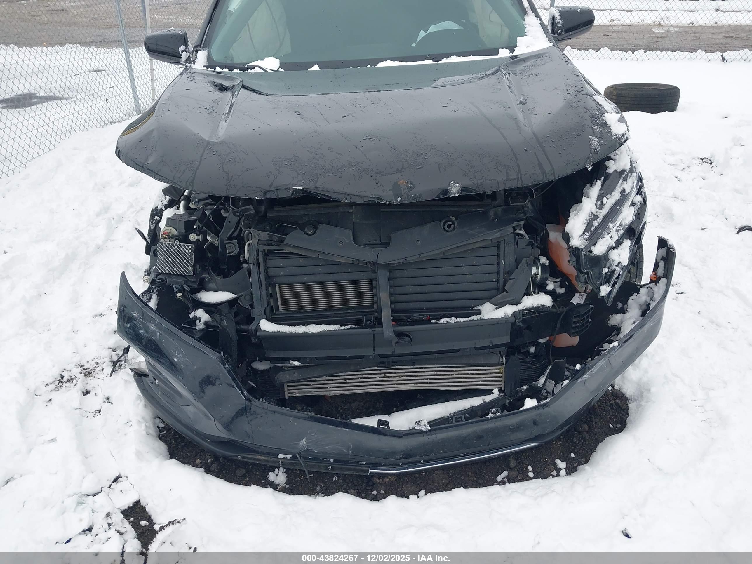 CHEVROLET EQUINOX image 6