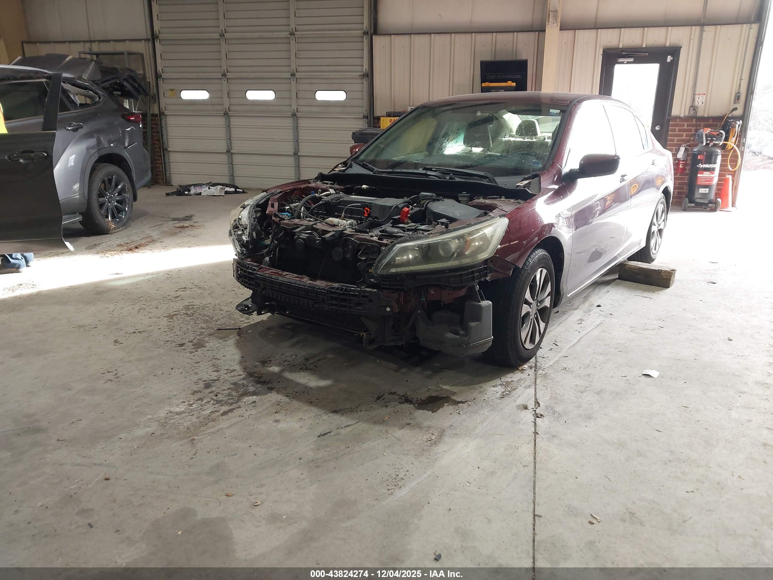 HONDA ACCORD image 2