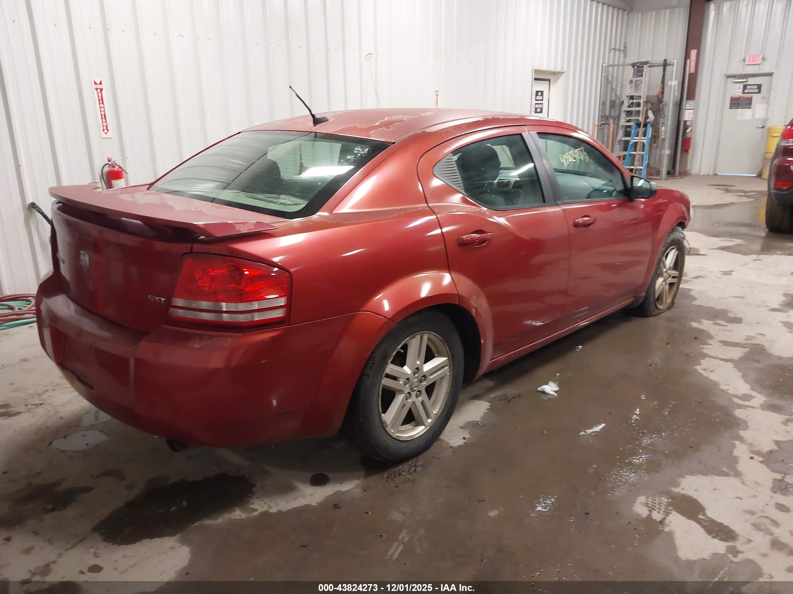 DODGE AVENGER image 4