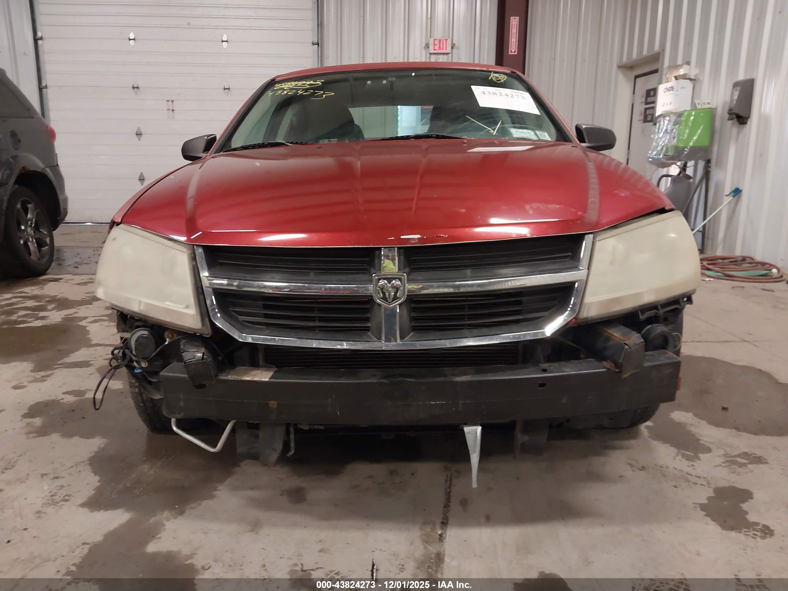 DODGE AVENGER image 6