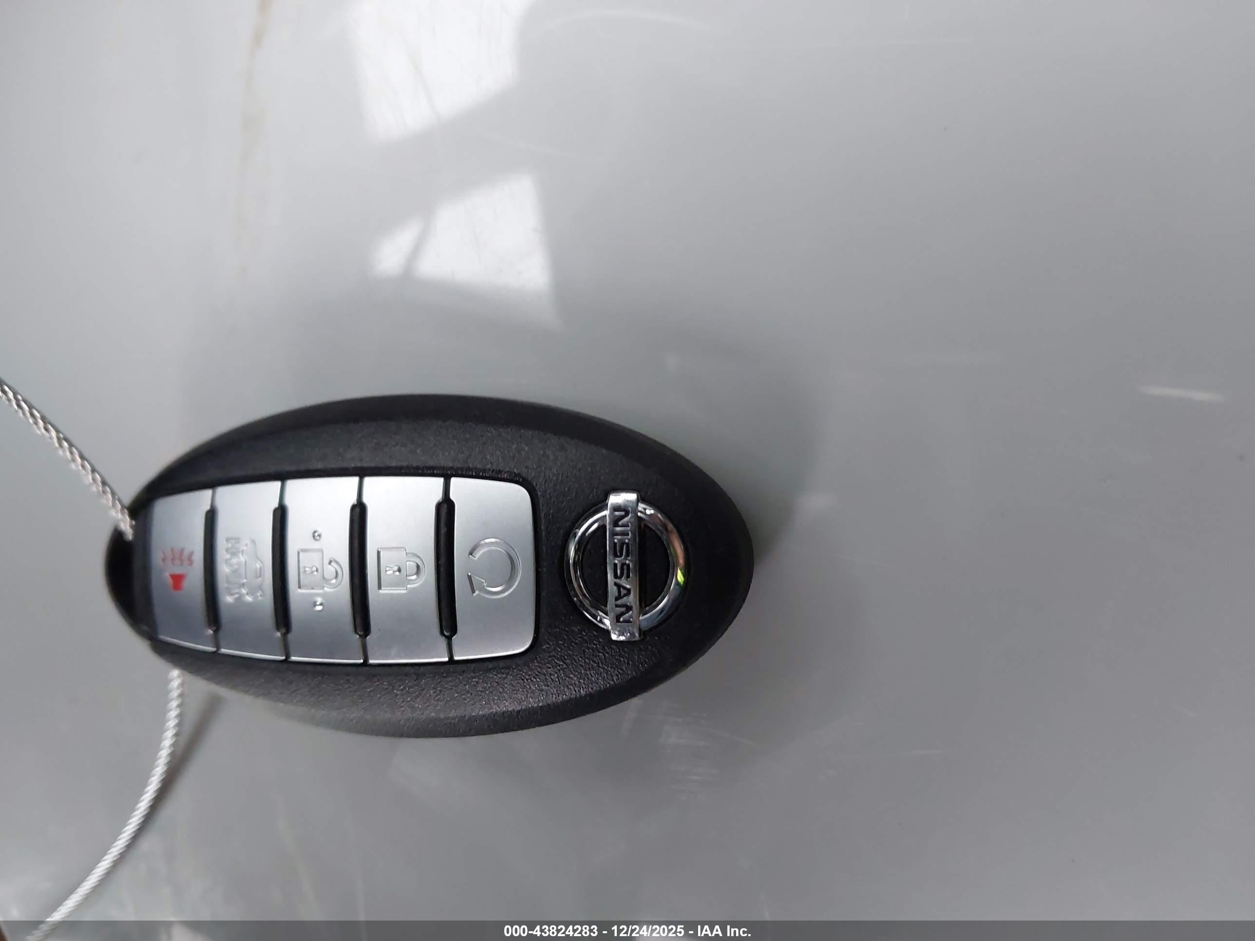 NISSAN ALTIMA image 11
