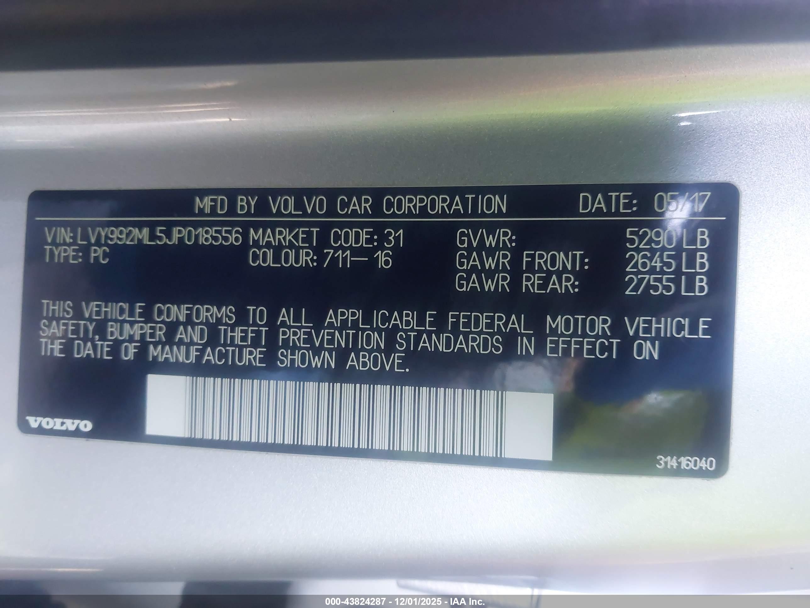 VOLVO S90 image 9