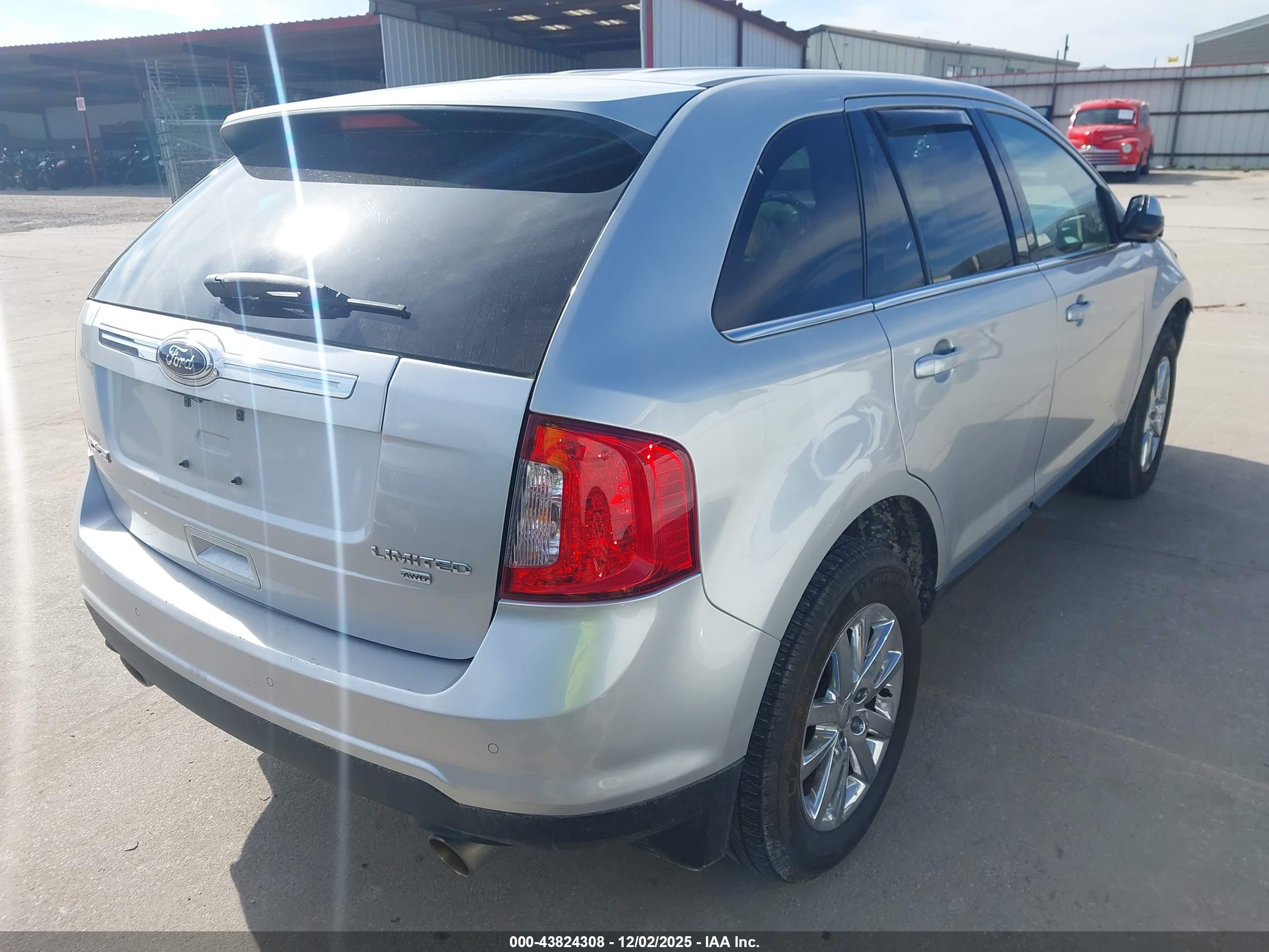 FORD EDGE image 4