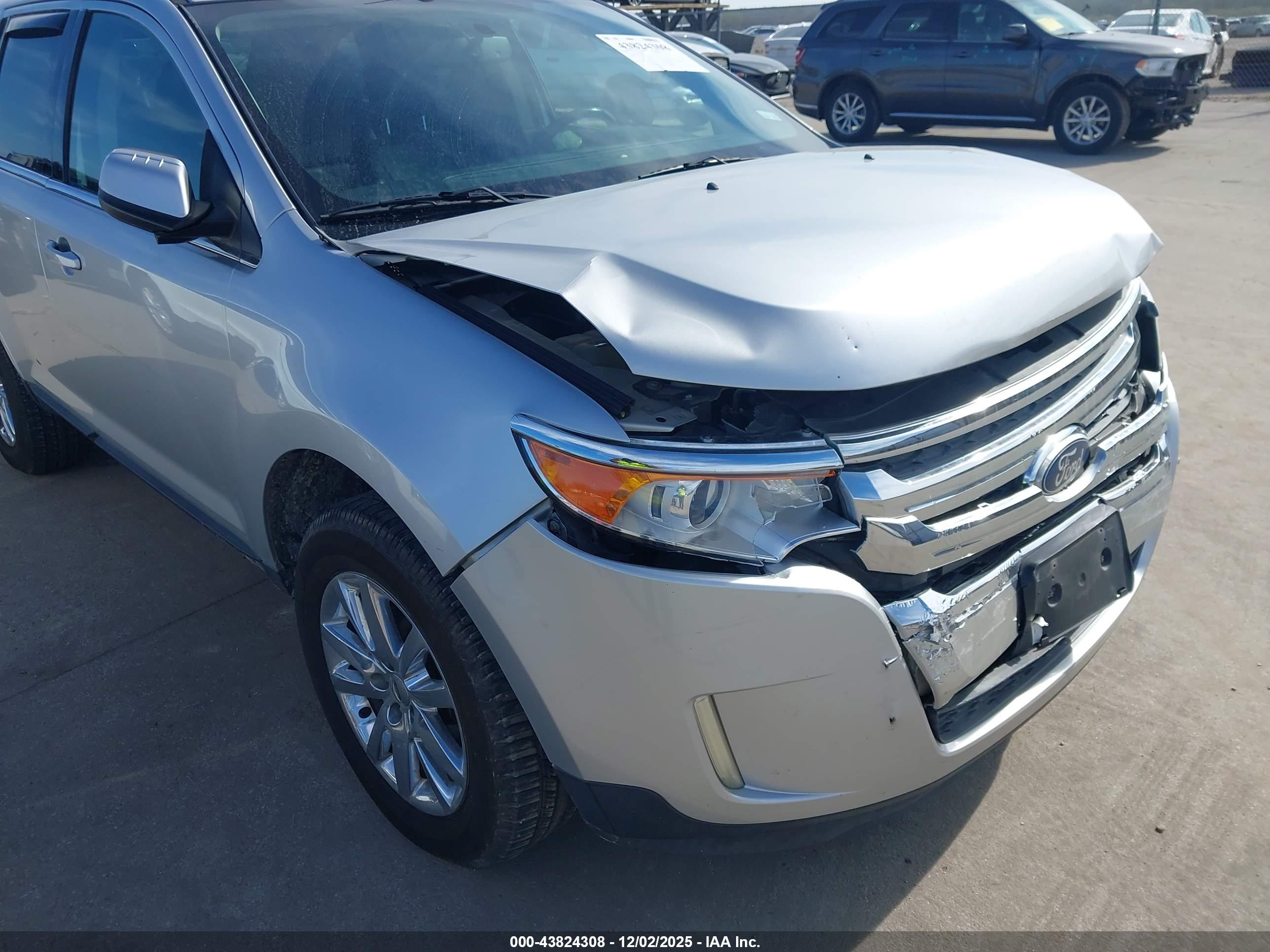 FORD EDGE image 6
