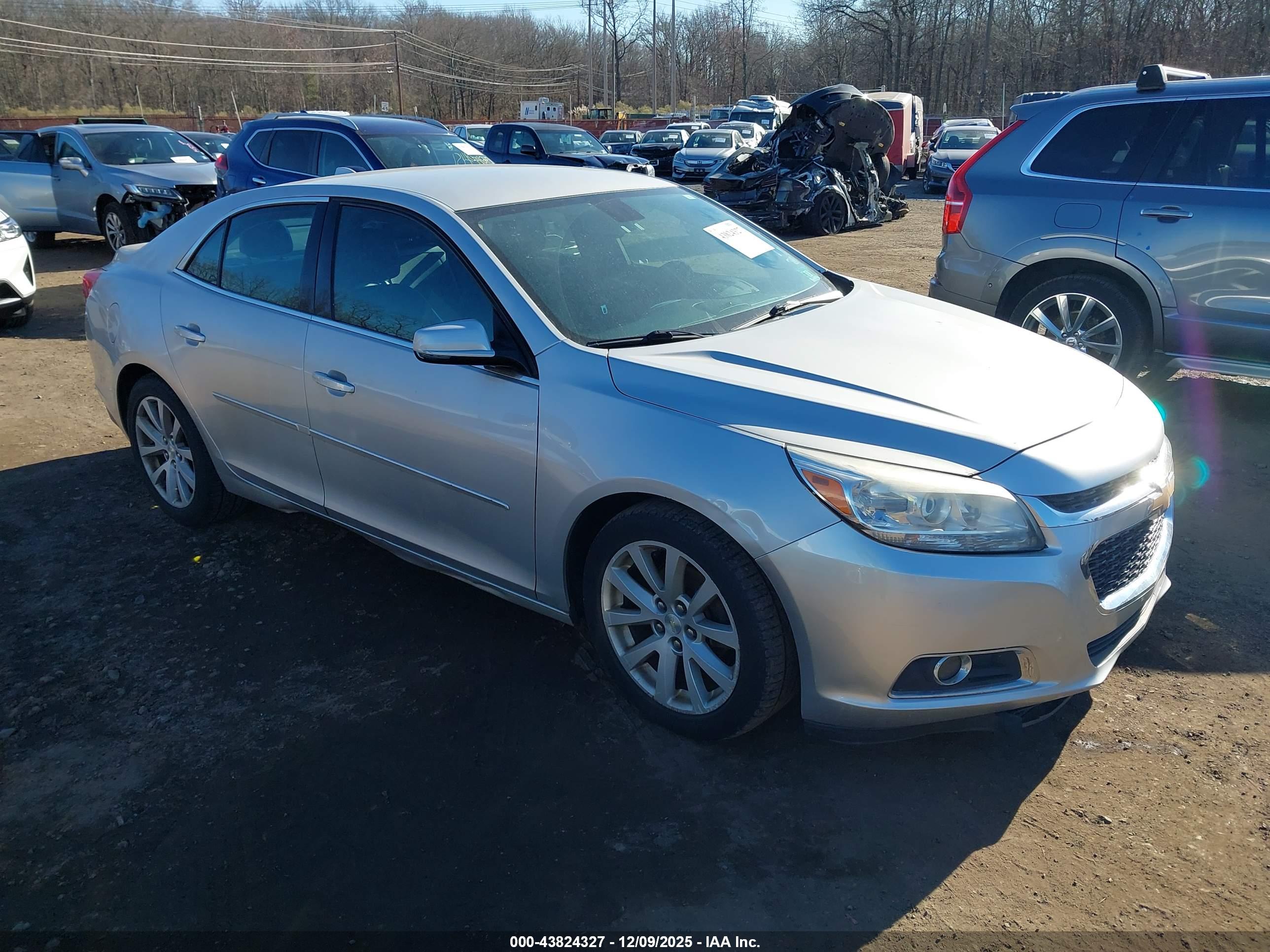 CHEVROLET MALIBU image 6