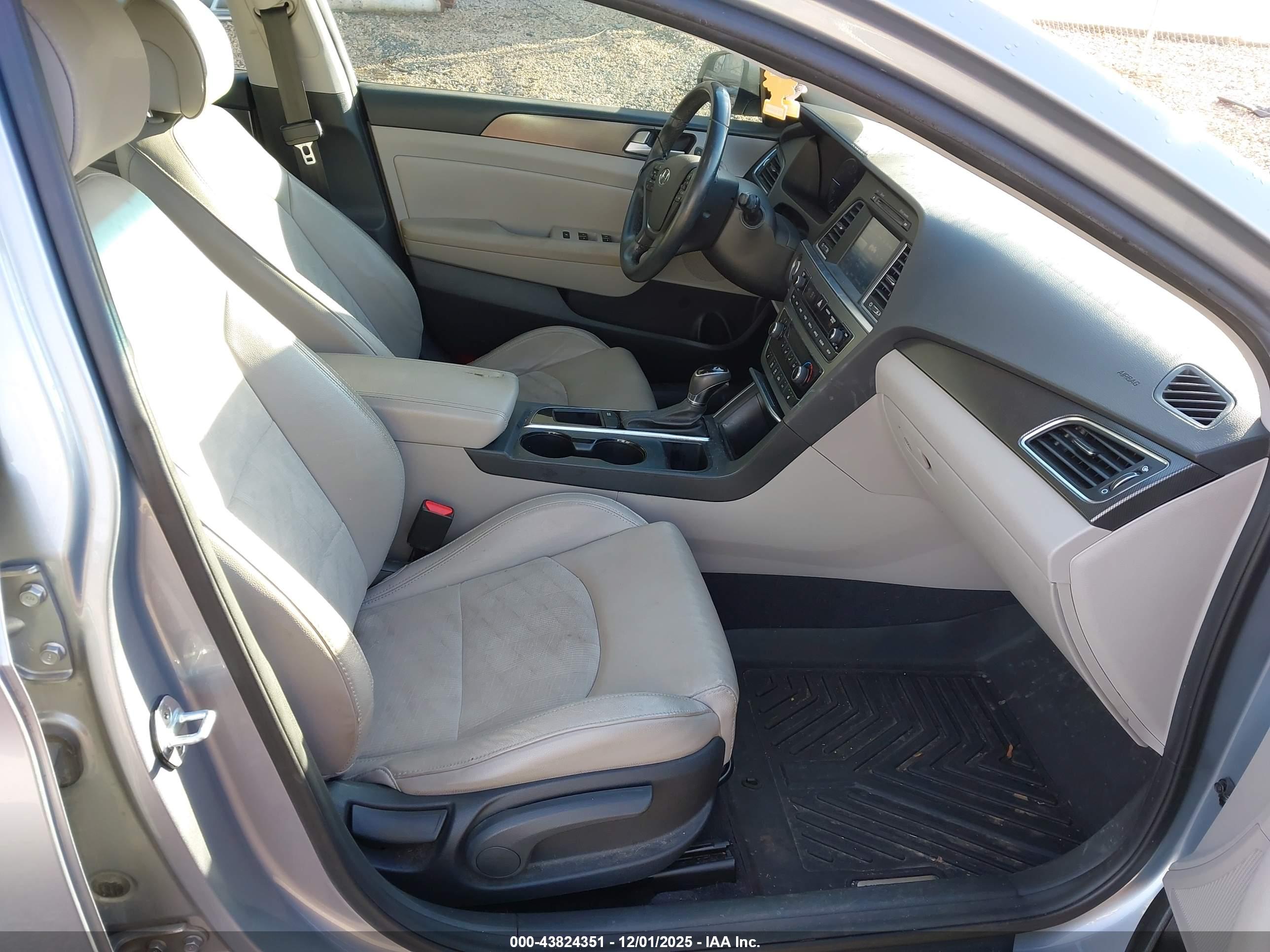 HYUNDAI SONATA image 5