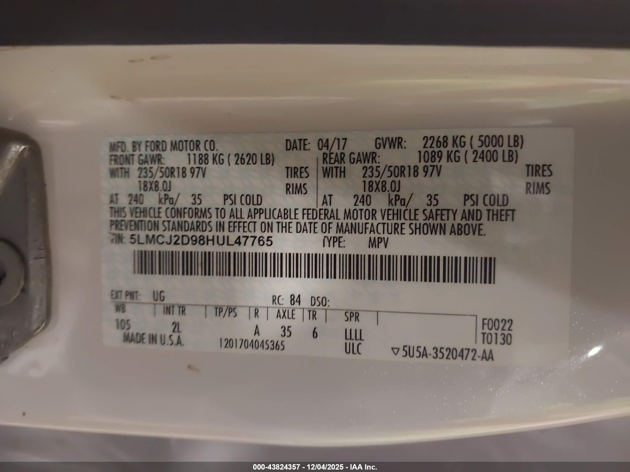 LINCOLN MKC image 9