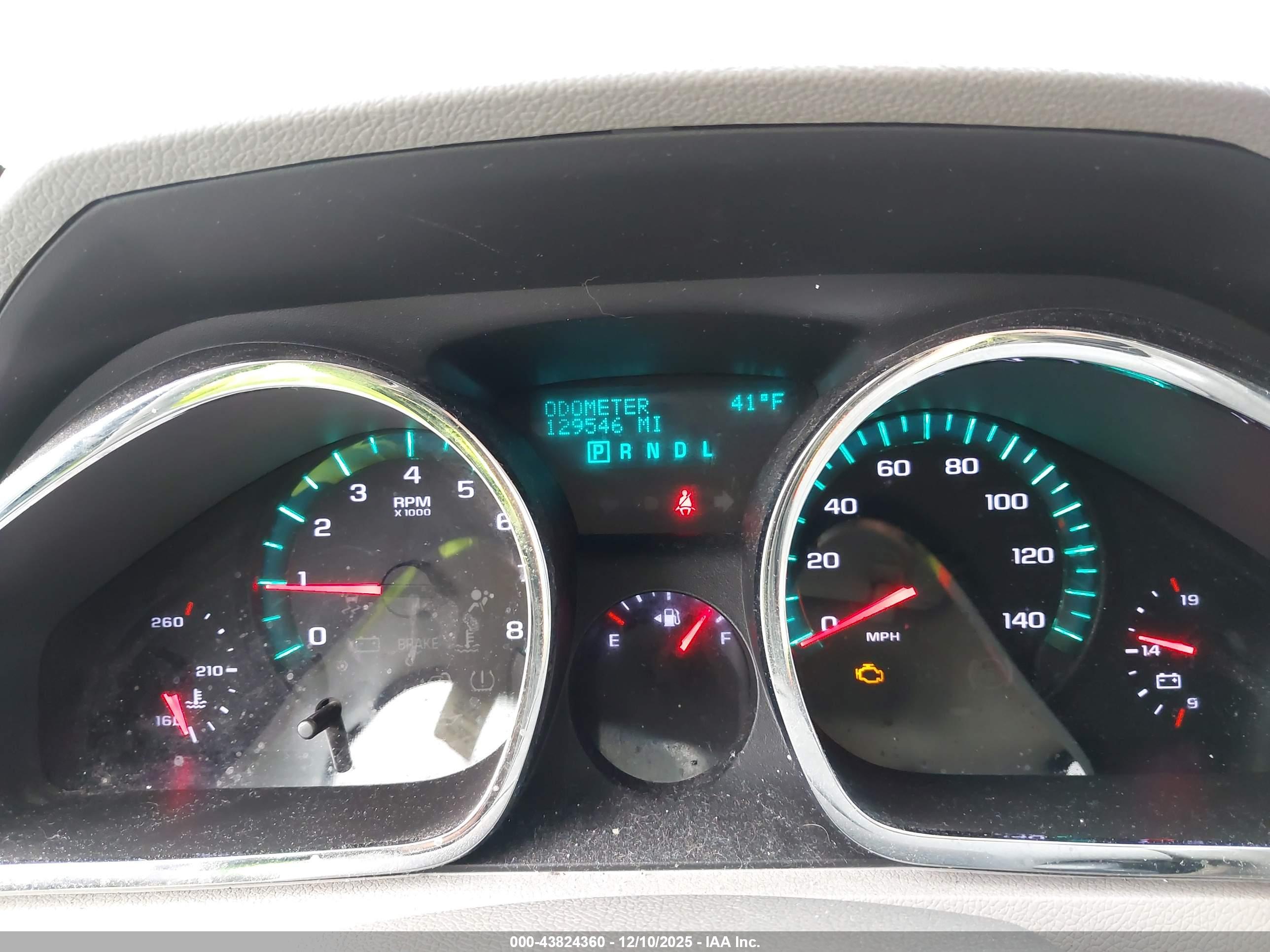 CHEVROLET TRAVERSE image 7