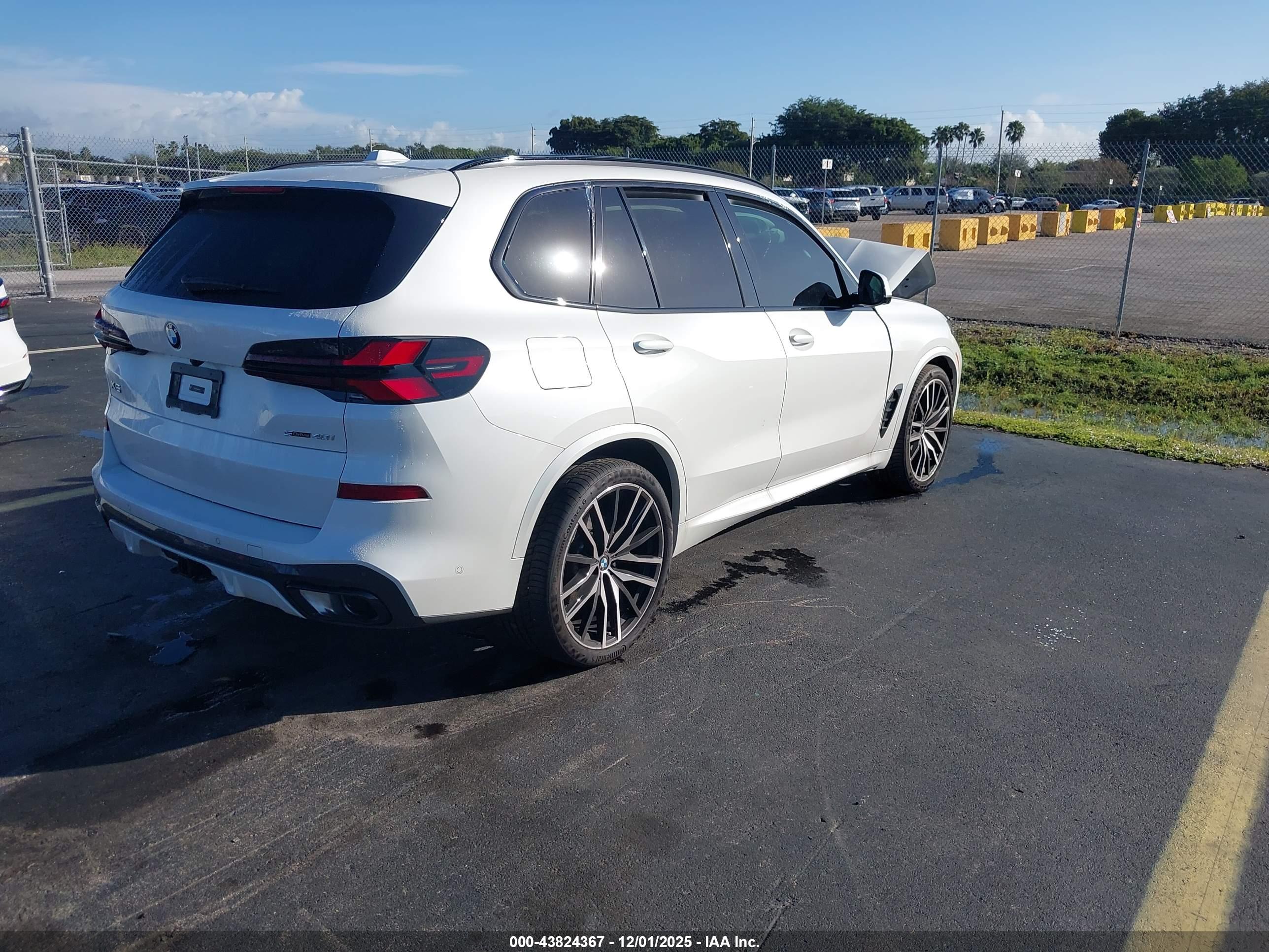 BMW X5 image 4