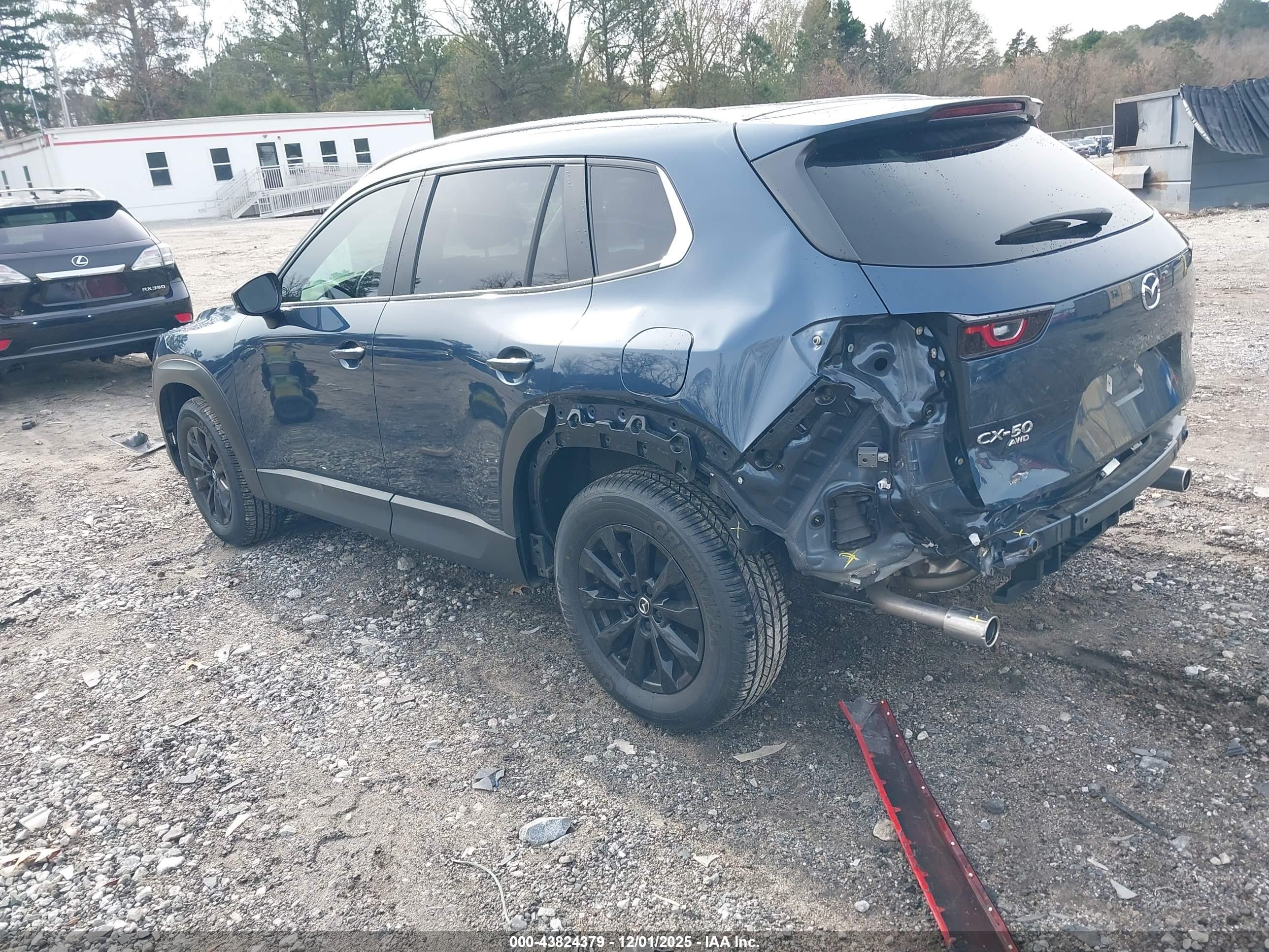 MAZDA CX-50 image 3