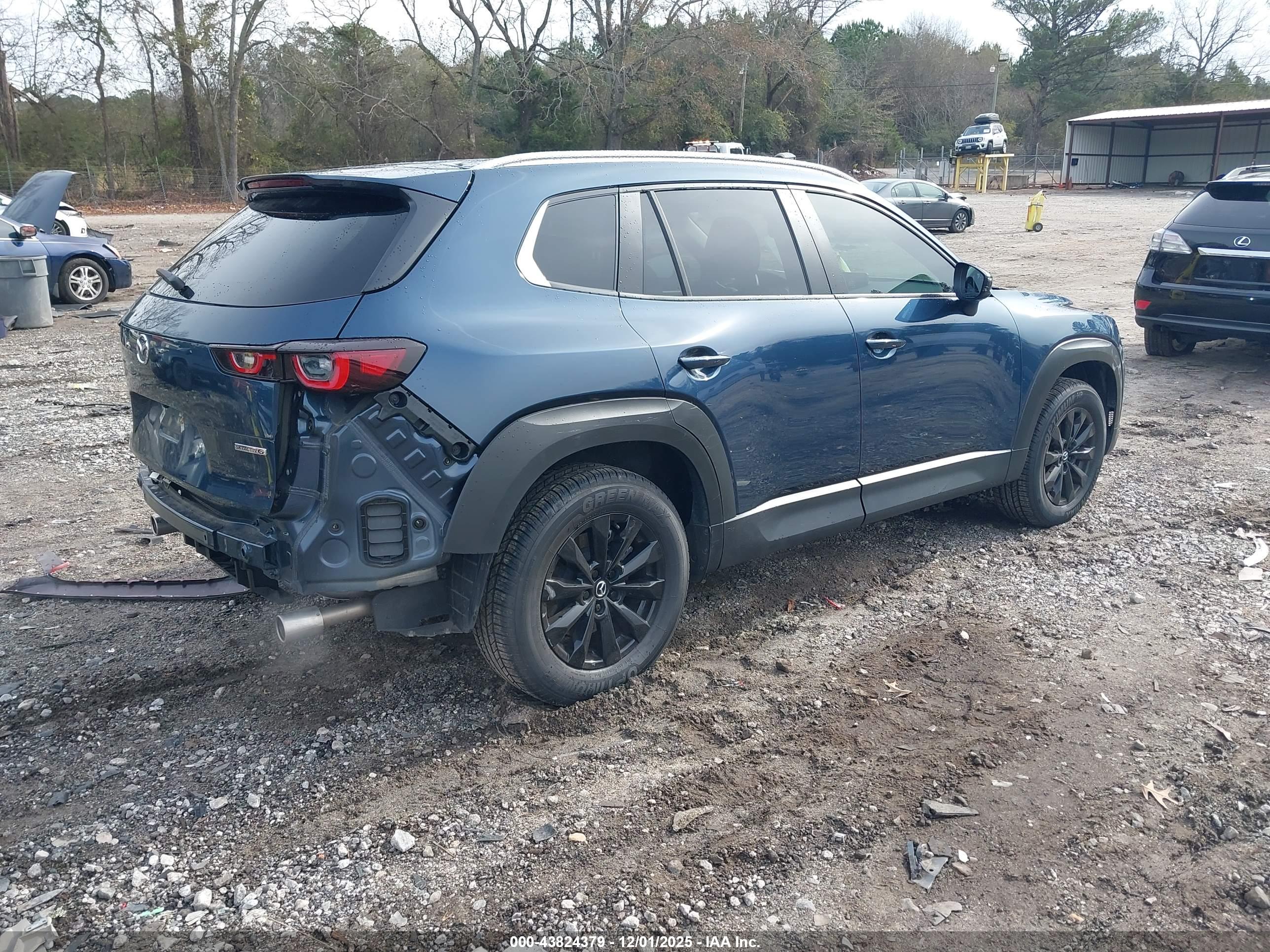 MAZDA CX-50 image 4