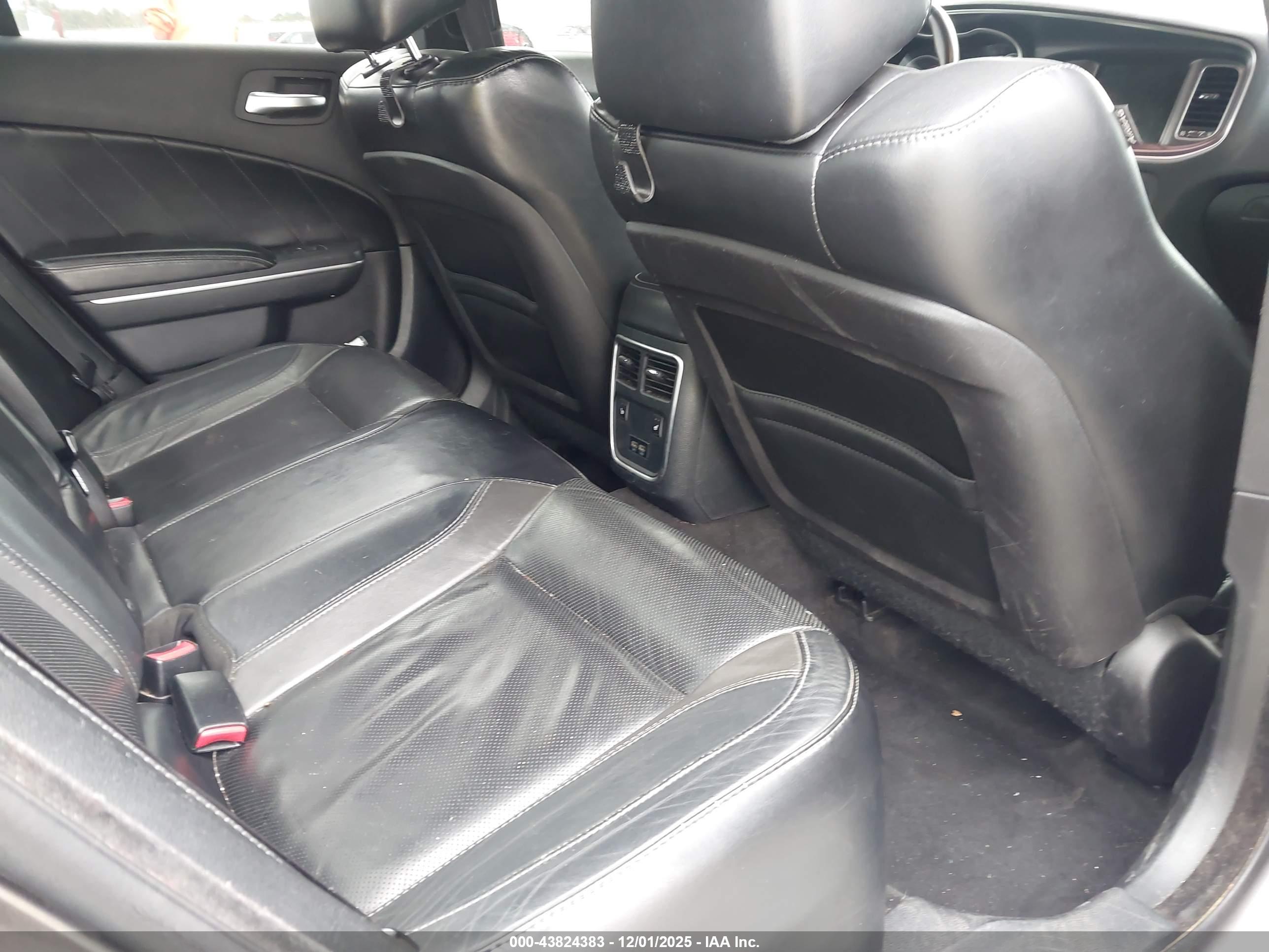DODGE CHARGER image 8