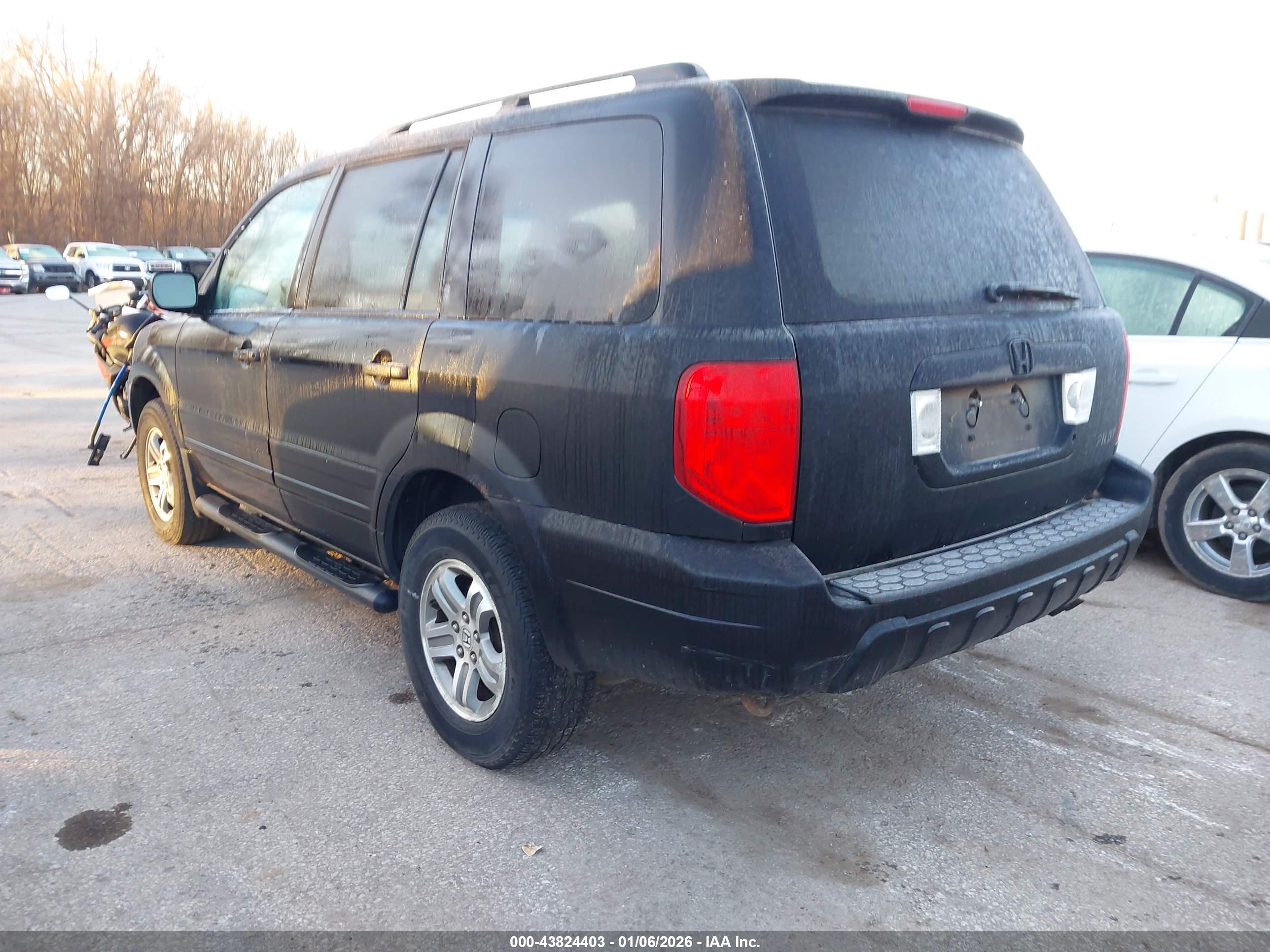 HONDA PILOT image 3