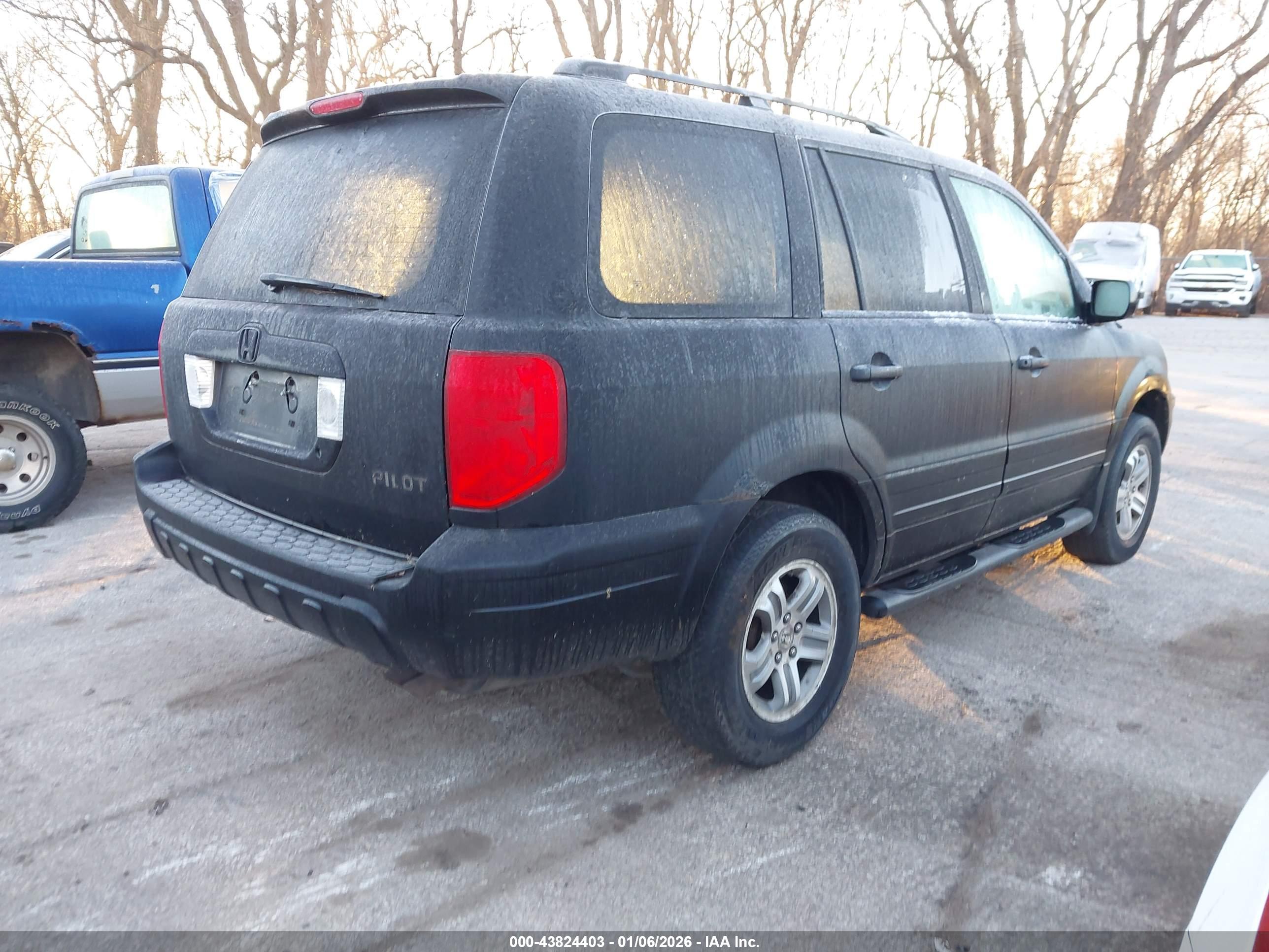 HONDA PILOT image 4