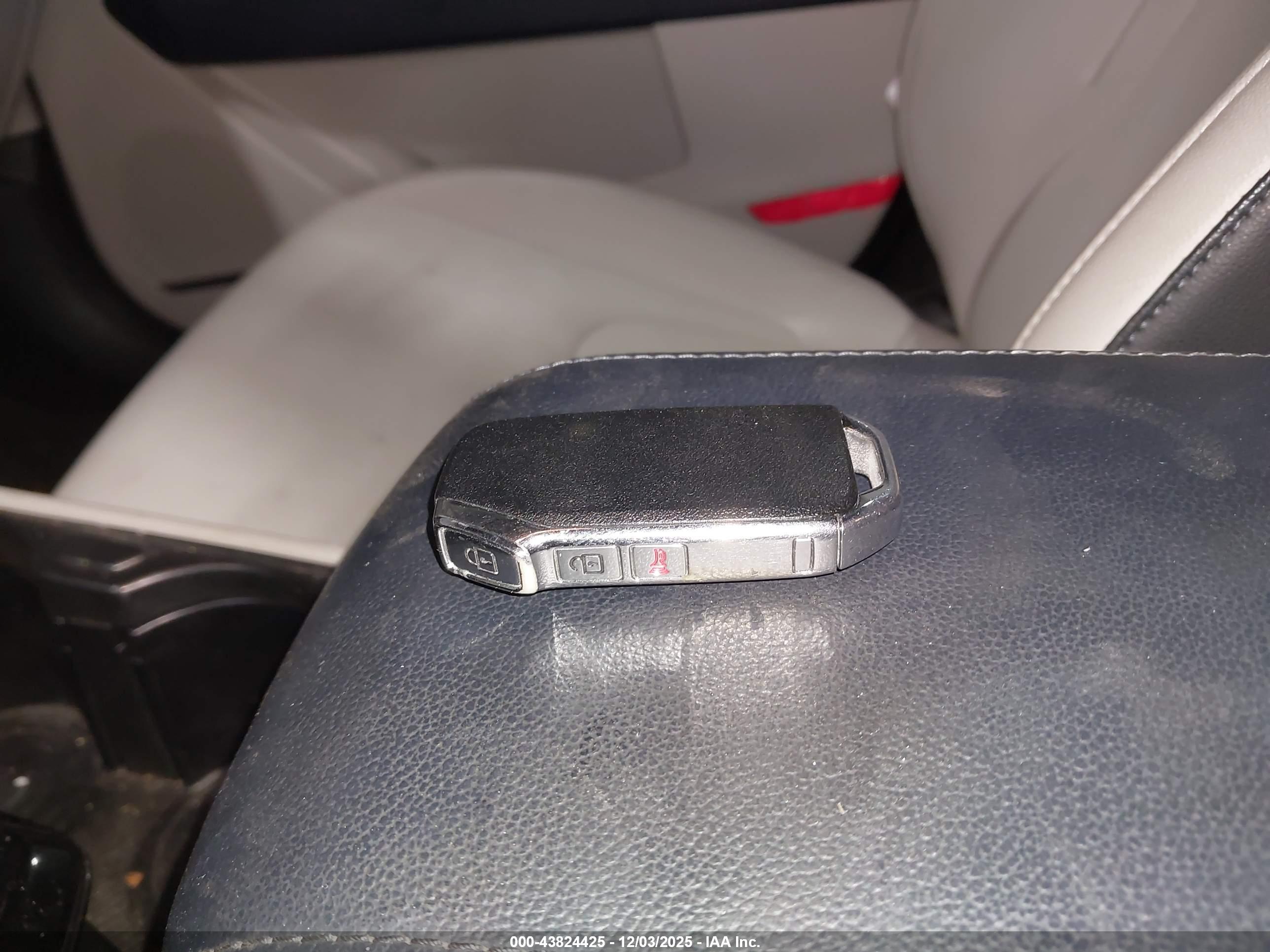 KIA SPORTAGE image 11