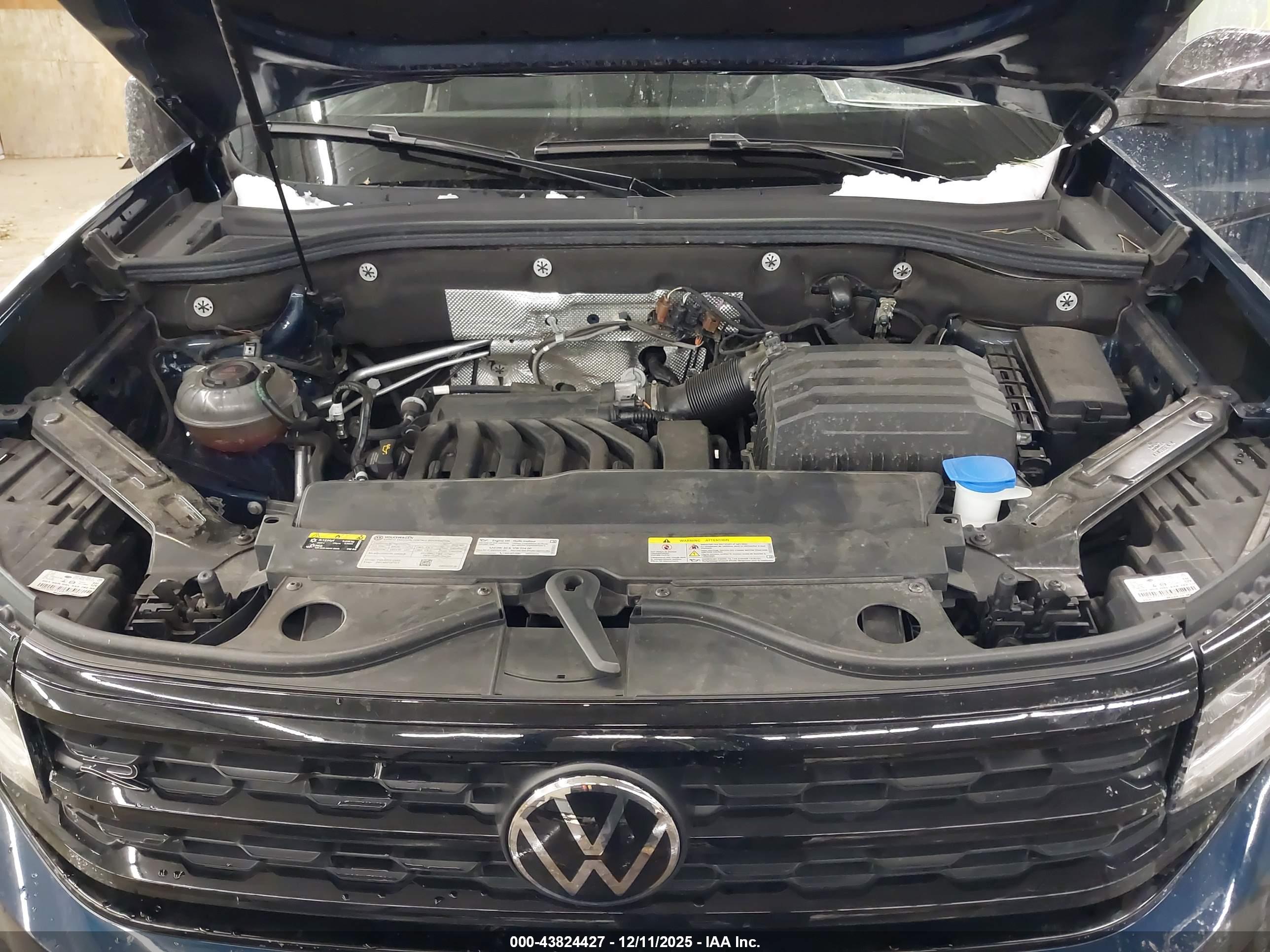 VOLKSWAGEN ATLAS image 10