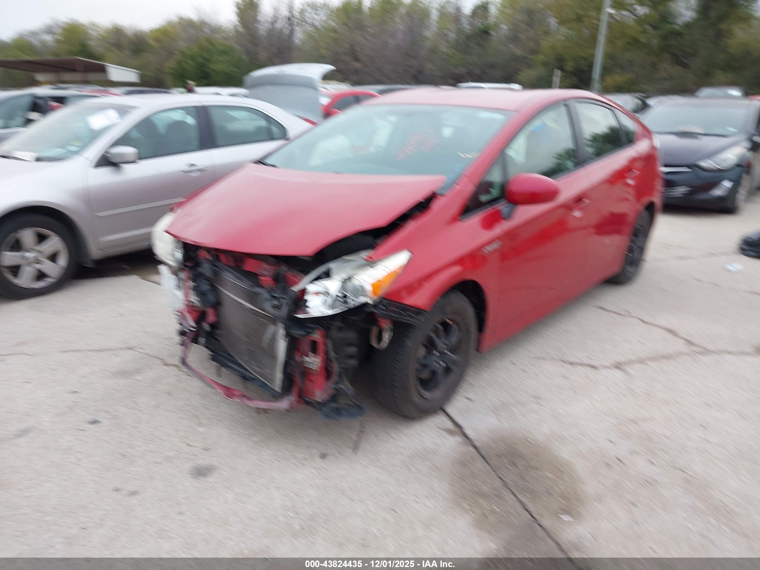 TOYOTA PRIUS image 2