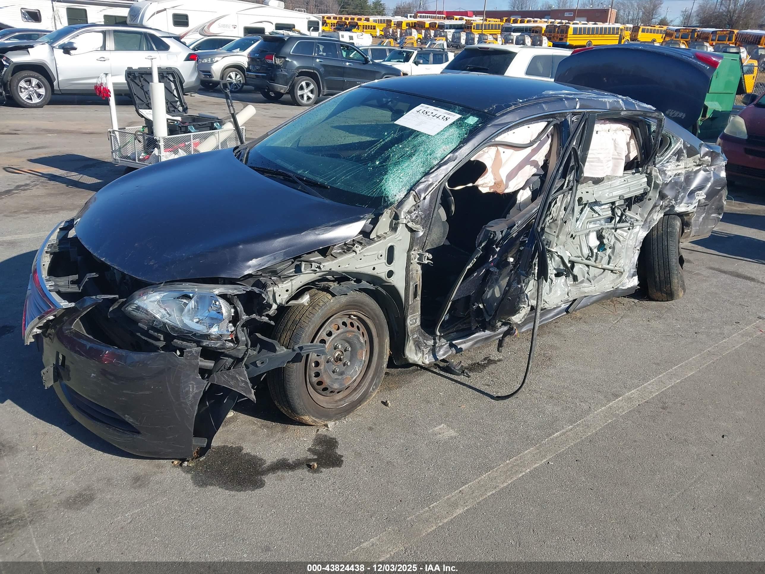 NISSAN SENTRA image 2